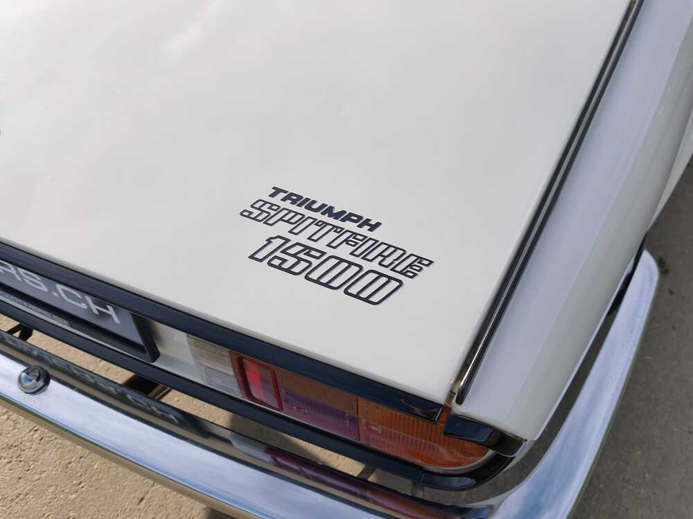 TRIUMPH Spitfire 1500-image-13