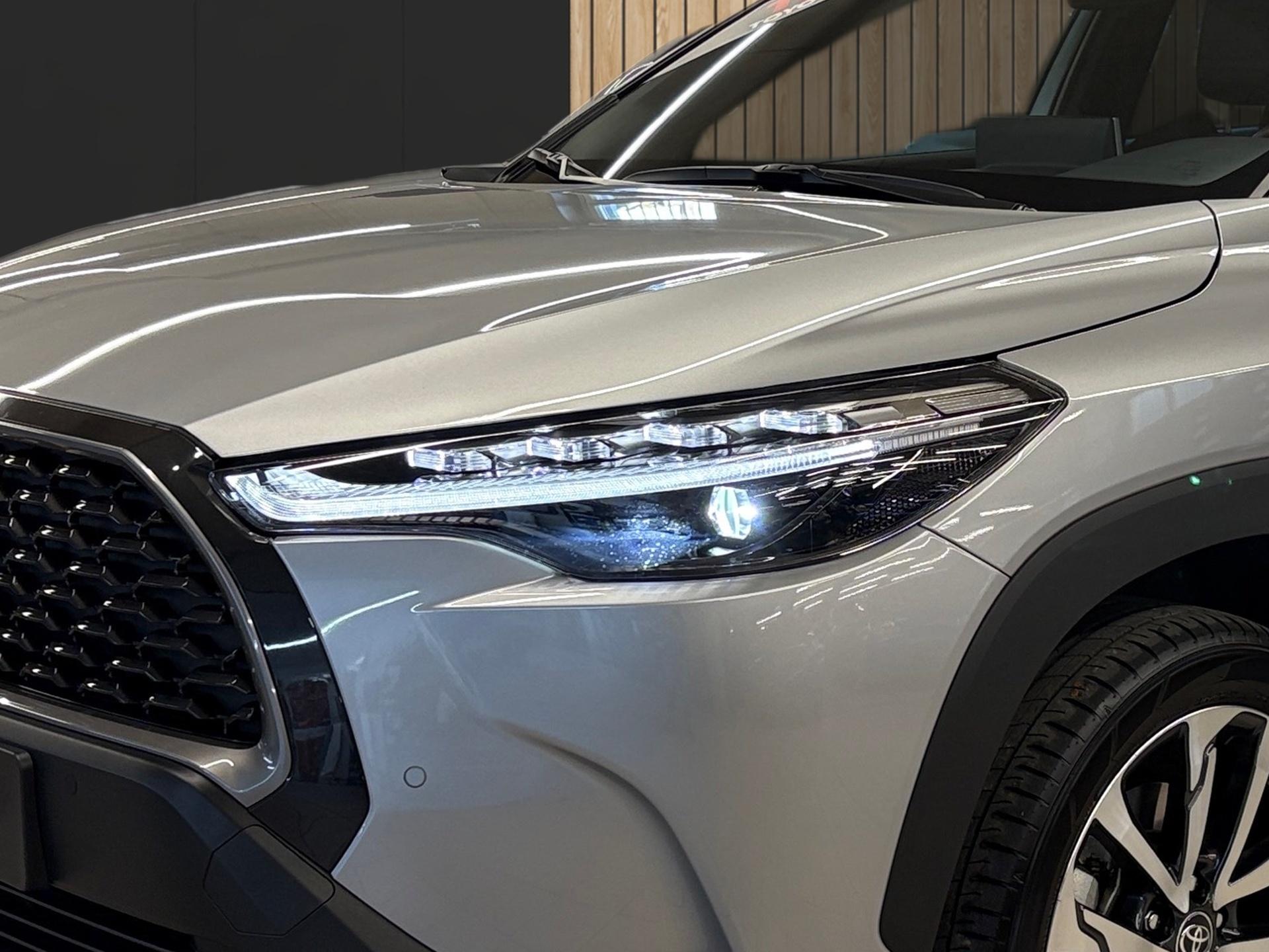 TOYOTA Corolla Cross 2.0 Trend e-CVT-image-8