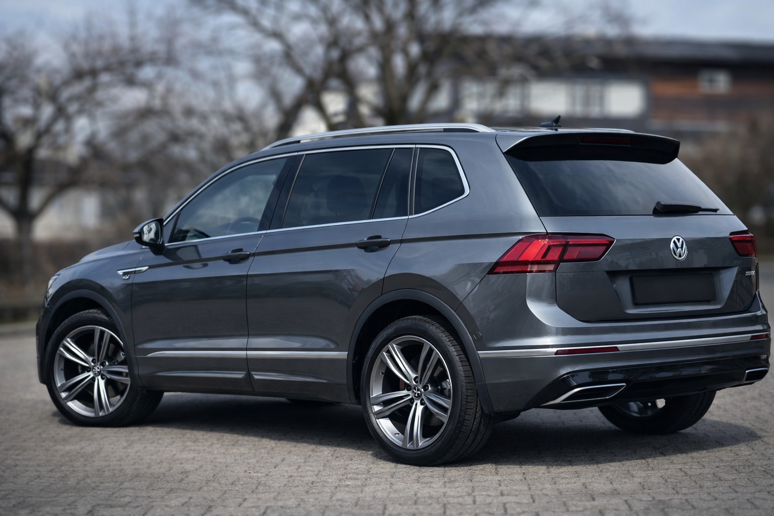 VW Tiguan Allspace 2.0 TDI SCR Highline 4MotionDSG-image-3