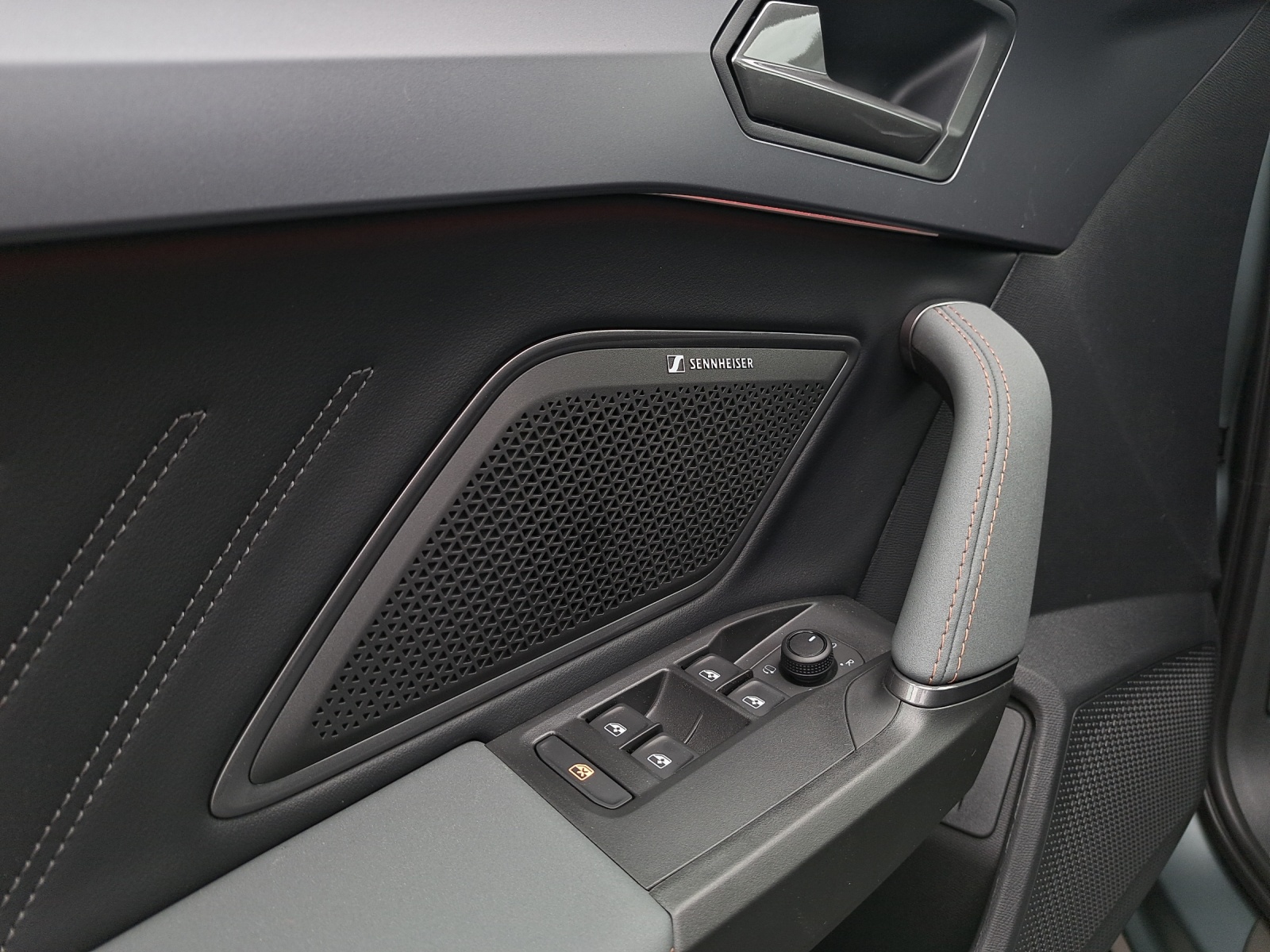 CUPRA Formentor VZ5-image-23
