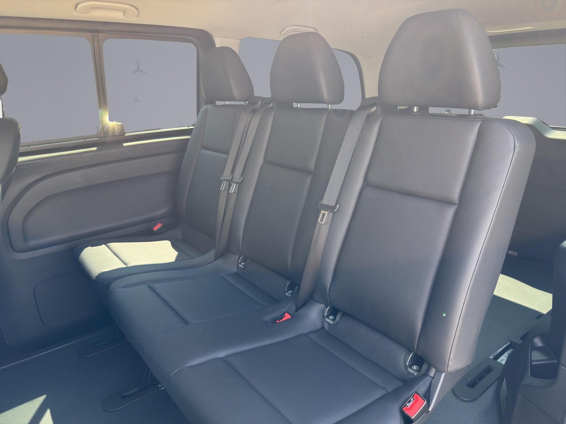 MERCEDES-BENZ Vito 119 Kombi L 2.0 CDI Pro-image-12