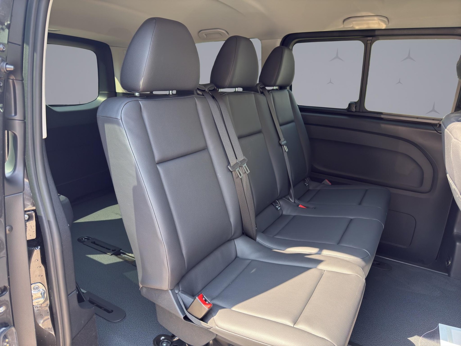 MERCEDES-BENZ Vito 119 Kombi L 2.0 CDI Pro-image-17