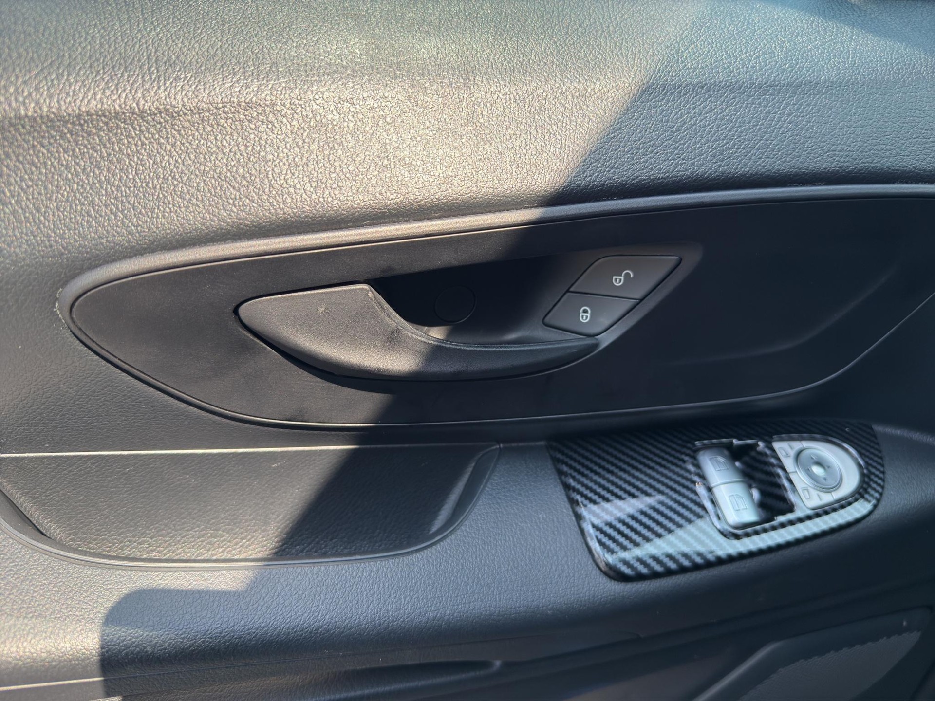 MERCEDES-BENZ Vito 119 Kombi L 2.0 CDI Pro-image-10