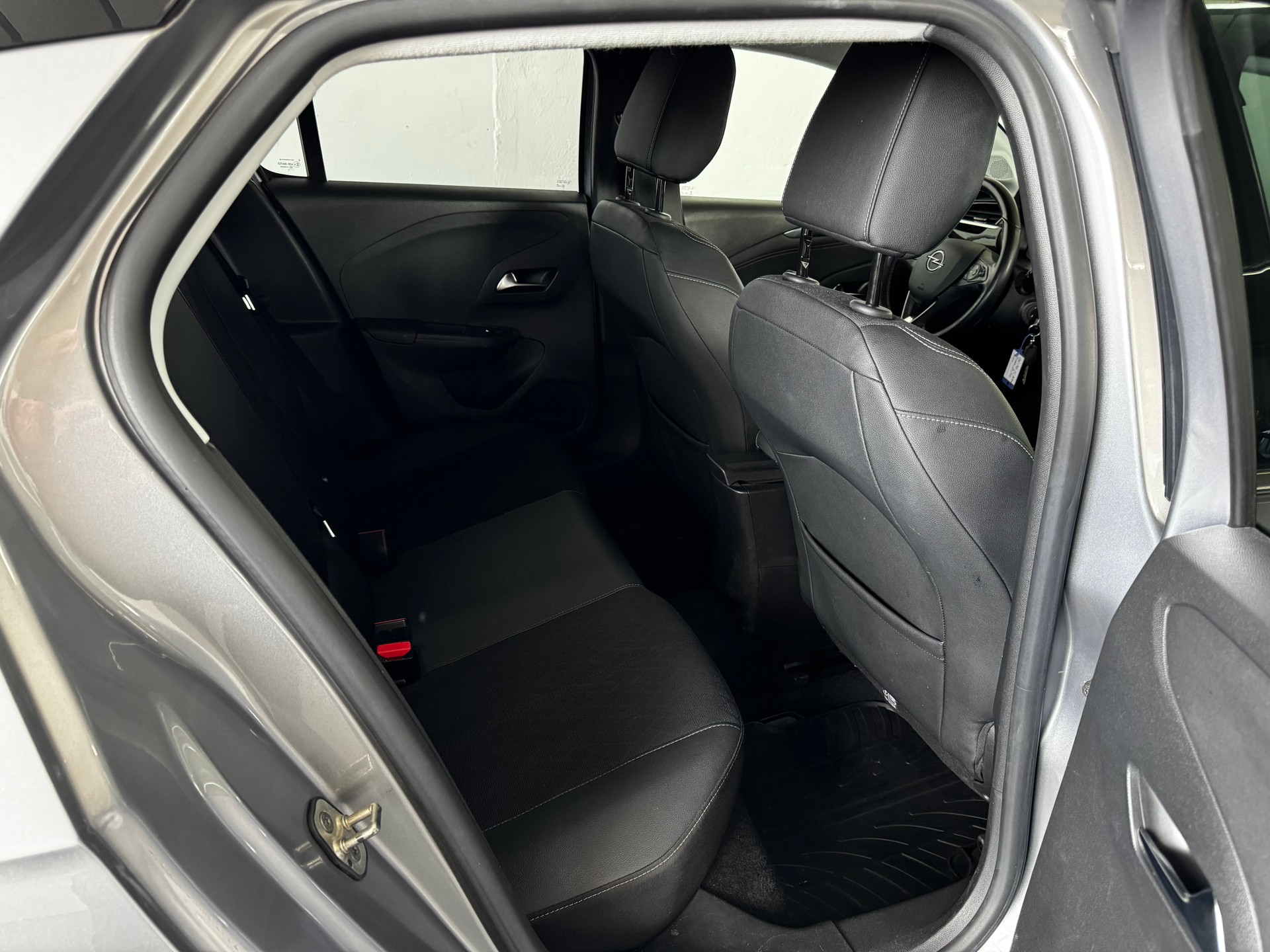 OPEL Corsa 1.2 TP Elegance-image-21
