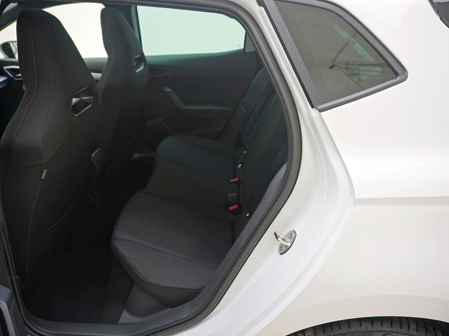 SEAT Ibiza 1.5 TSI FR DSG-image-14