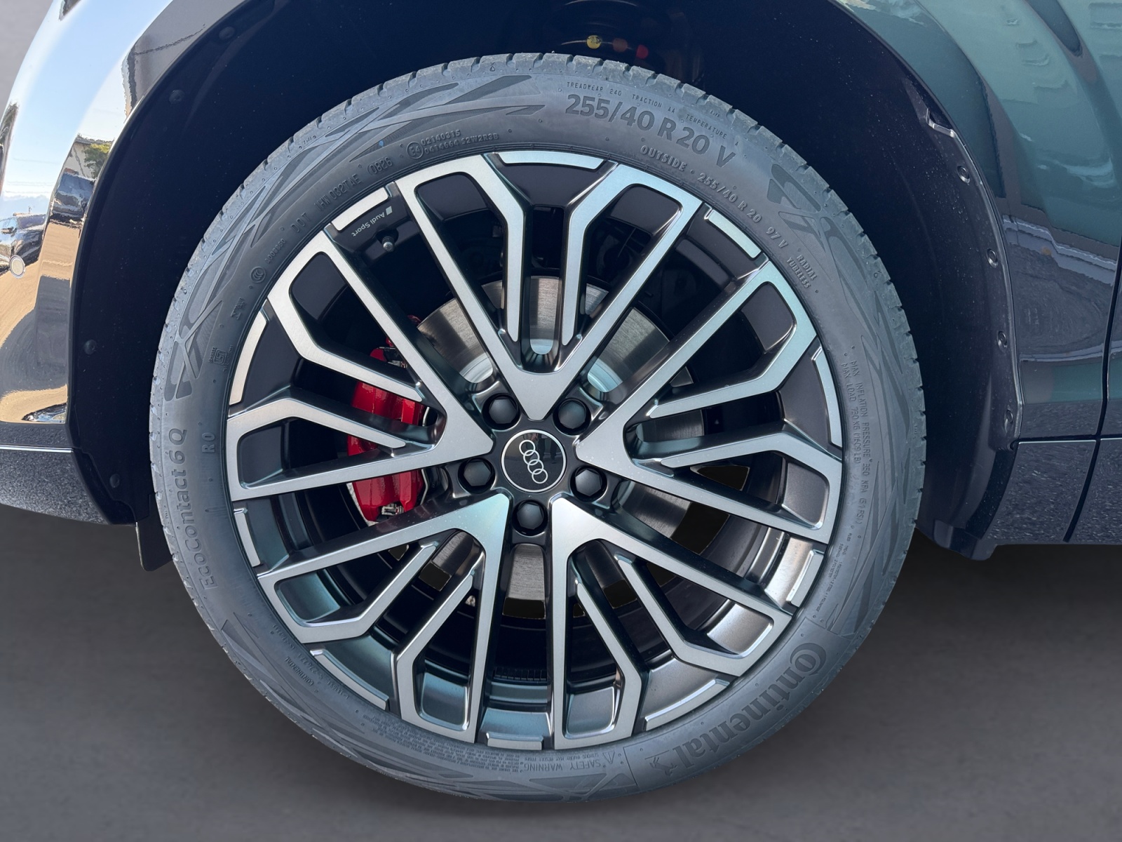 AUDI Q3 SUV e-hybrid 200 kW S tronig-image-10
