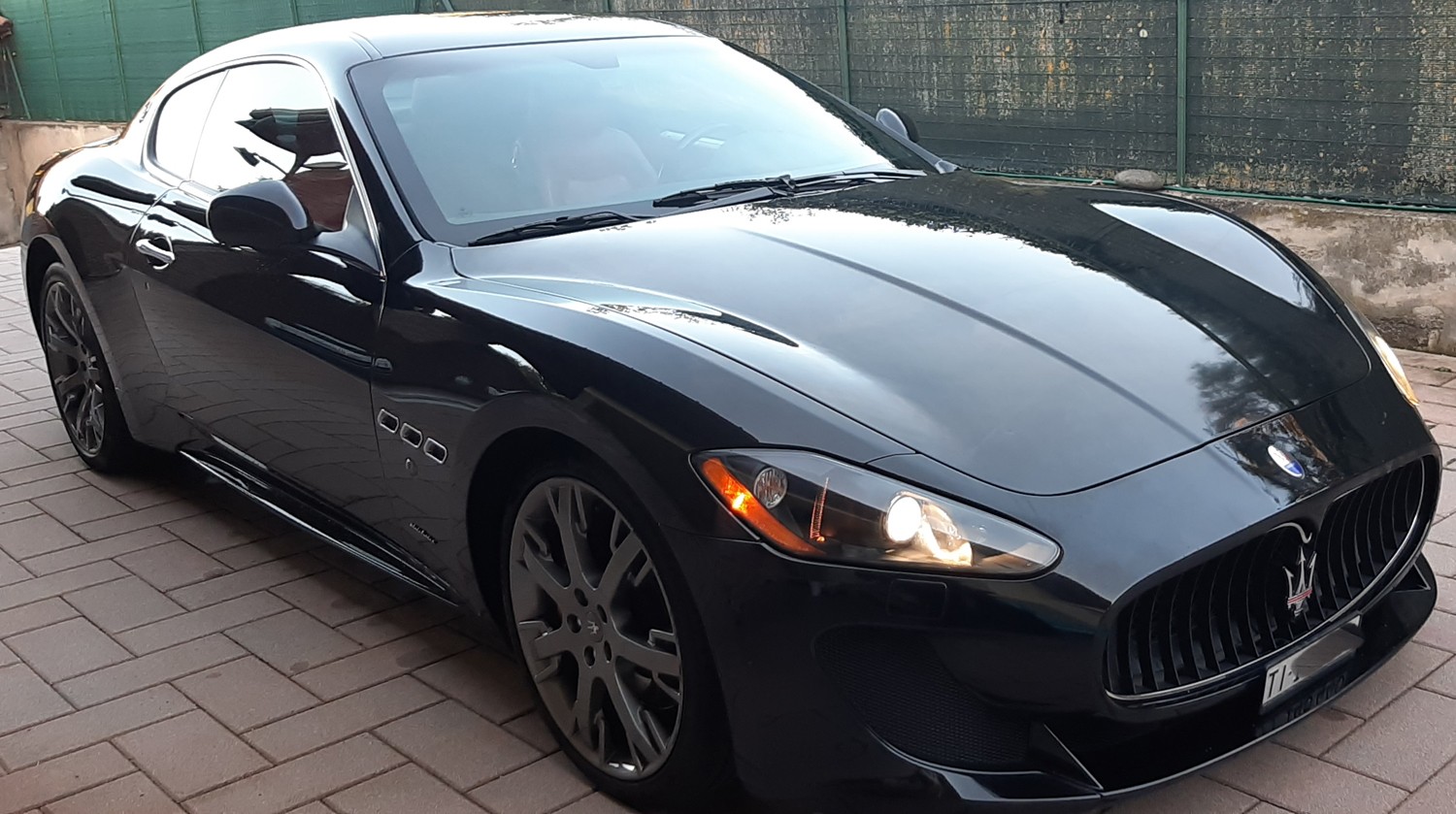 MASERATI GranTurismo S Automatica-image-0