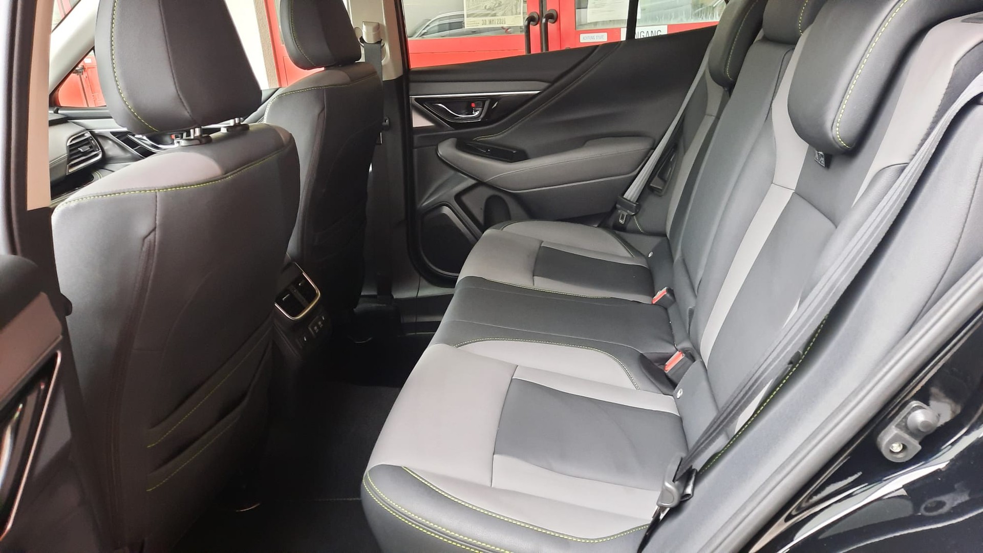SUBARU Outback 2.5i Crossroad AWD Lineartronic-image-5