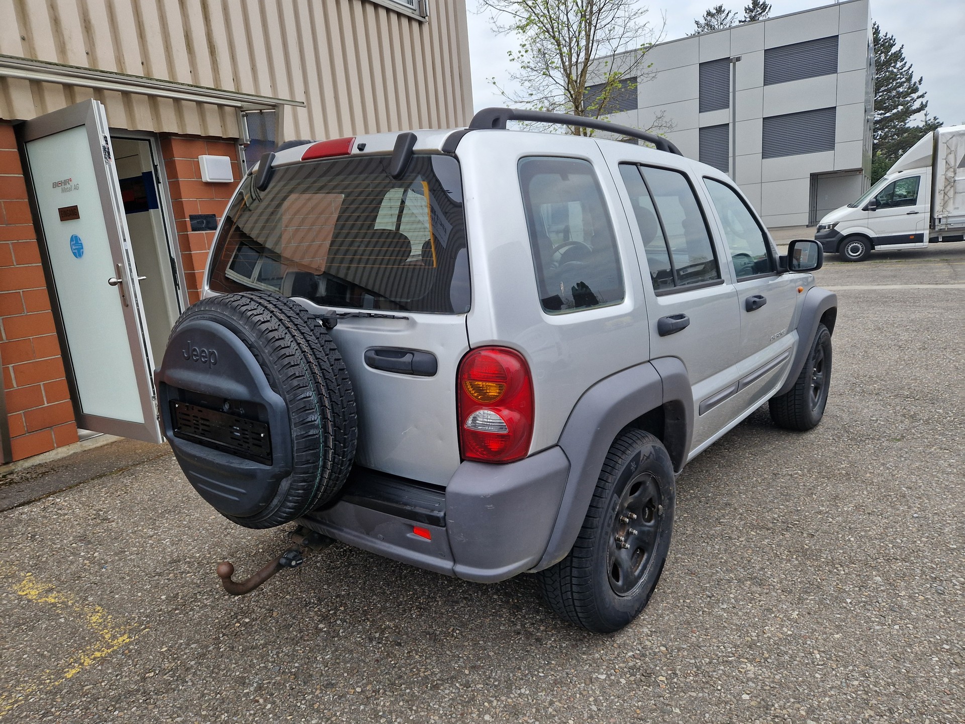 JEEP Cherokee 2.4 Sport-image-3