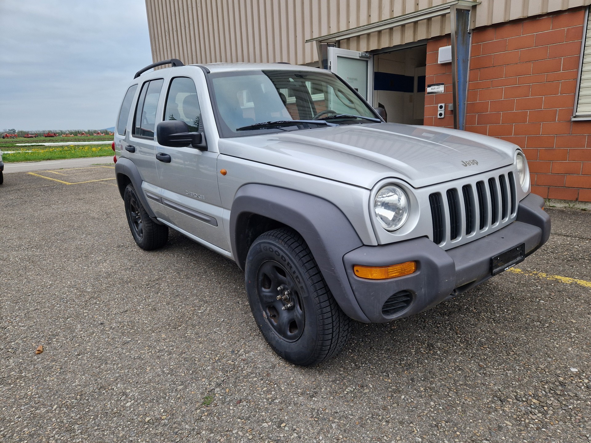 JEEP Cherokee 2.4 Sport-image-1