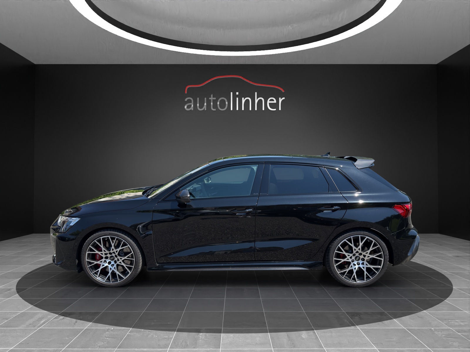 AUDI RS3 Sportback 2.5 TSI quattro S-tronic-showroom-element-1