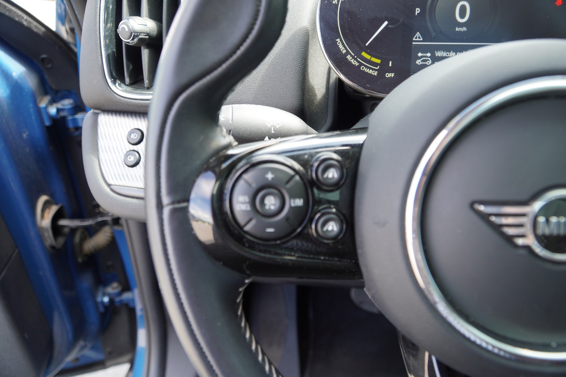 MINI Countryman Cooper SE ALL4 PHEV Steptronic-image-25