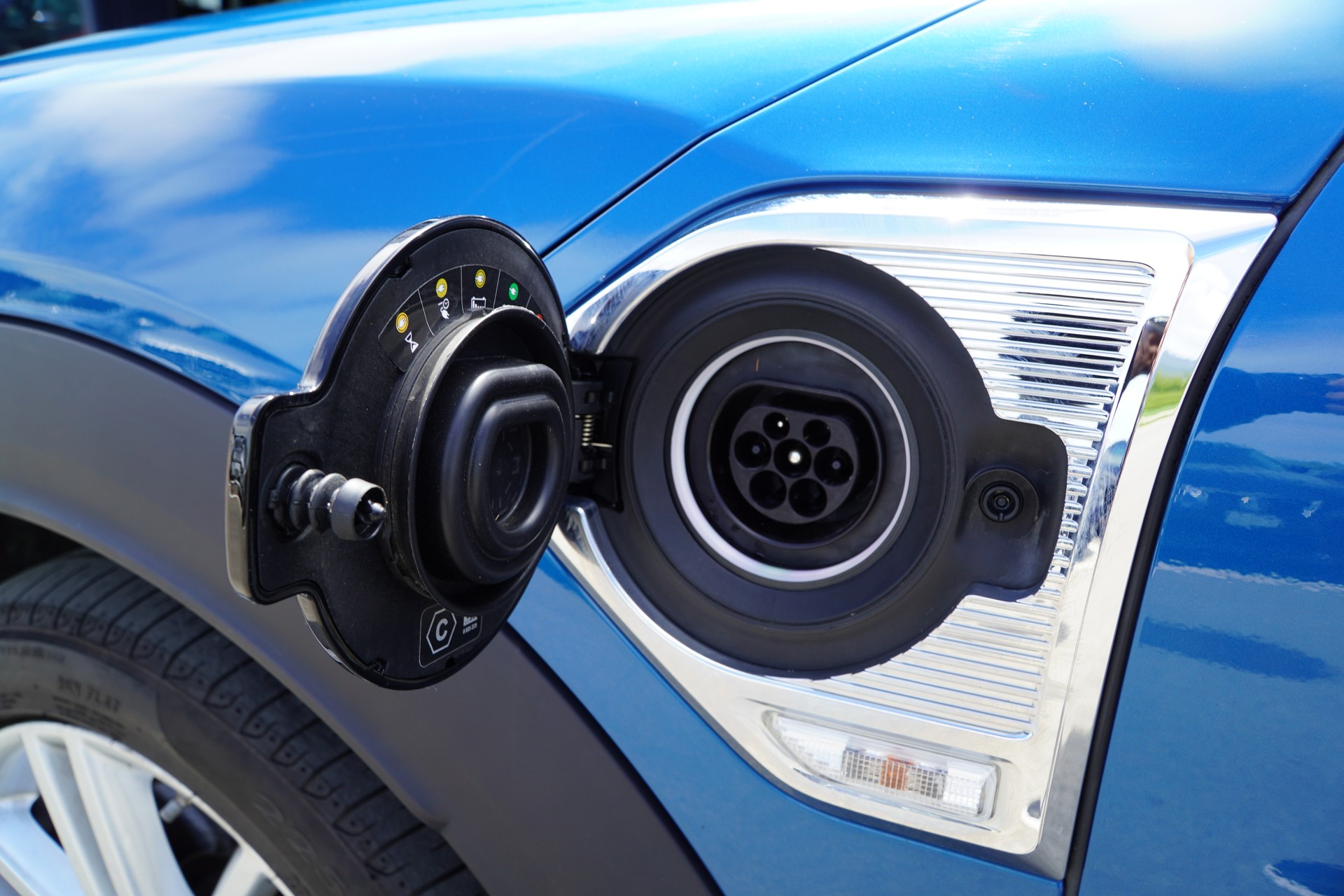 MINI Countryman Cooper SE ALL4 PHEV Steptronic-image-20