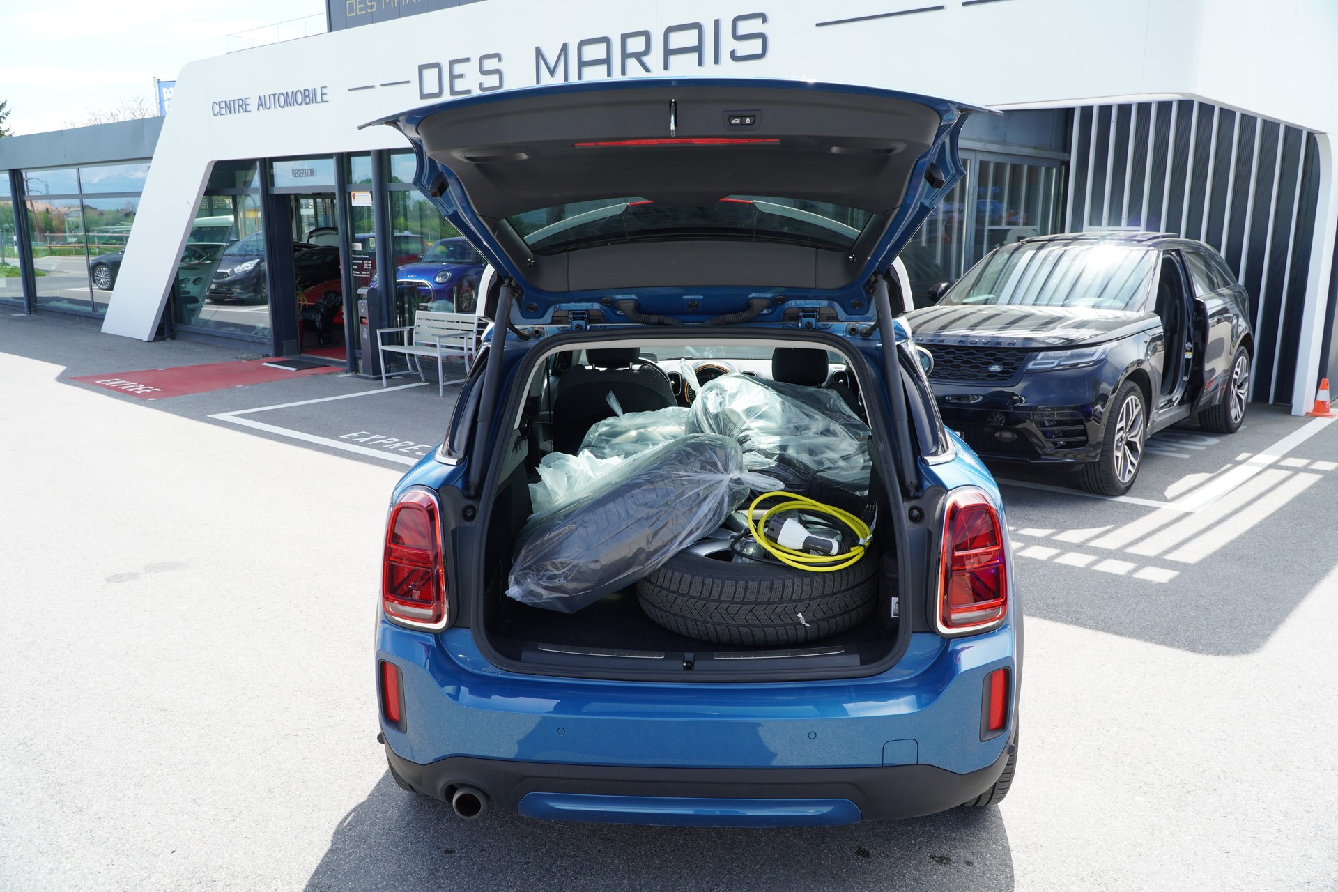 MINI Countryman Cooper SE ALL4 PHEV Steptronic-image-28