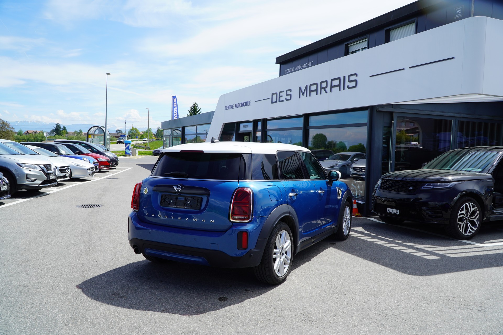 MINI Countryman Cooper SE ALL4 PHEV Steptronic-image-5