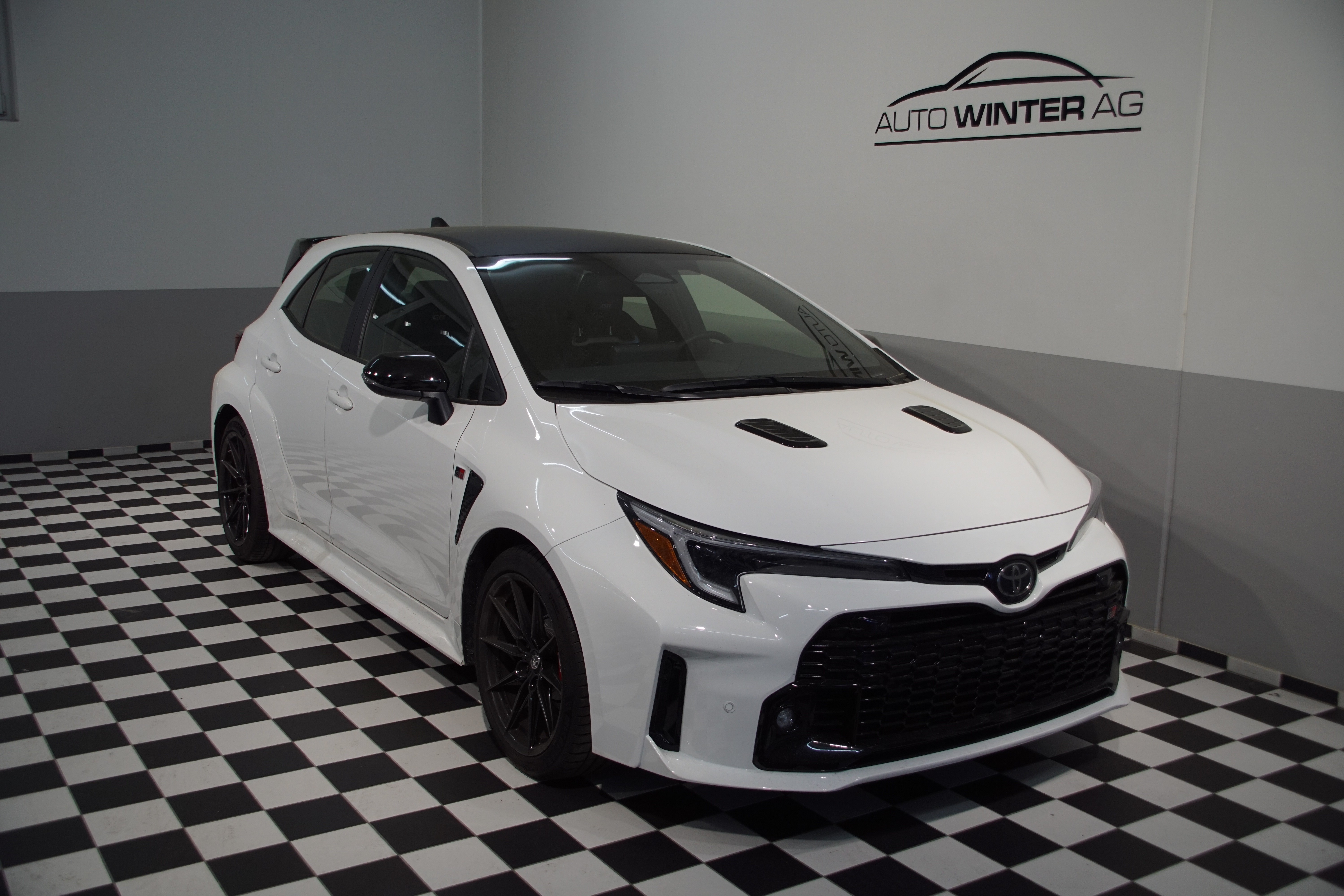 Car photo