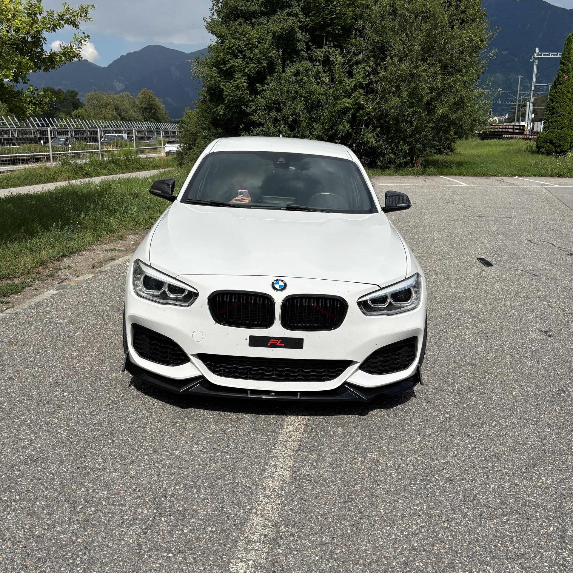 BMW M135i xDrive Steptronic-image-1