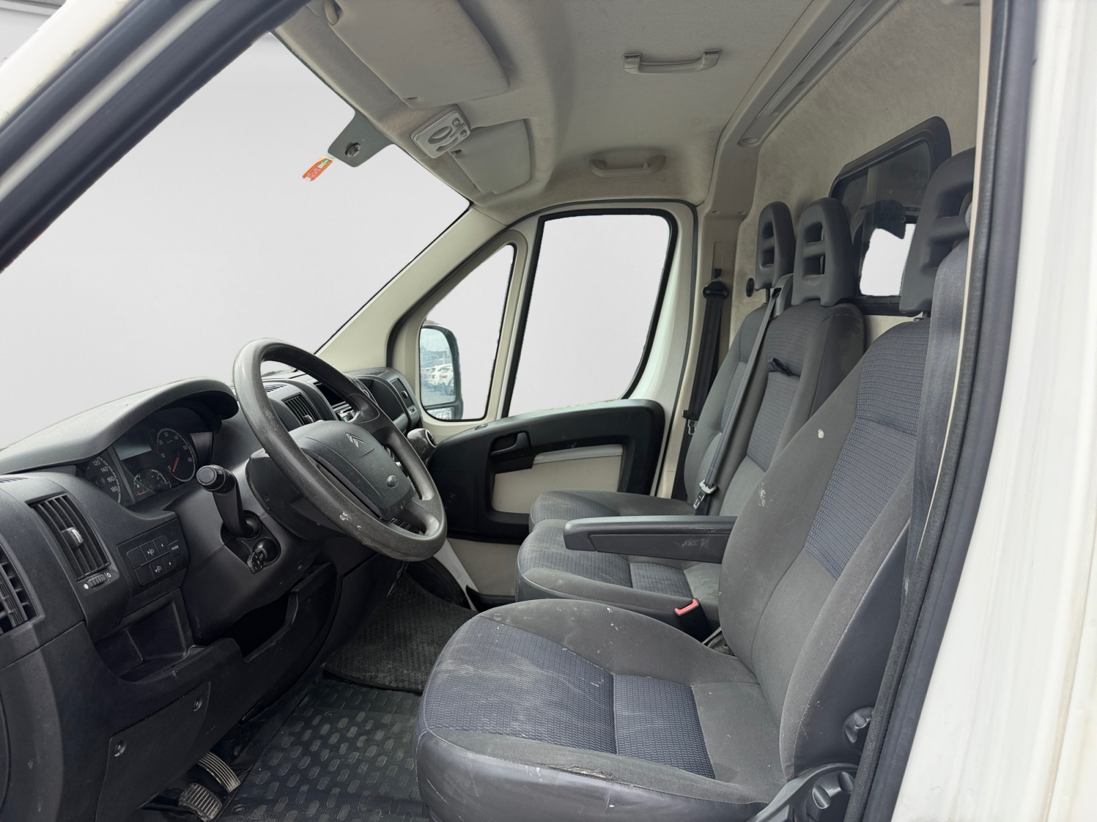 CITROEN Jumper 2.2 HDi 30 L1H1-image-9