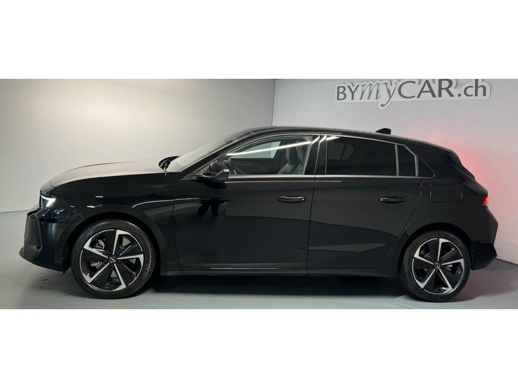 OPEL Astra 1.6 PHEV Turbo Swiss A-image-2