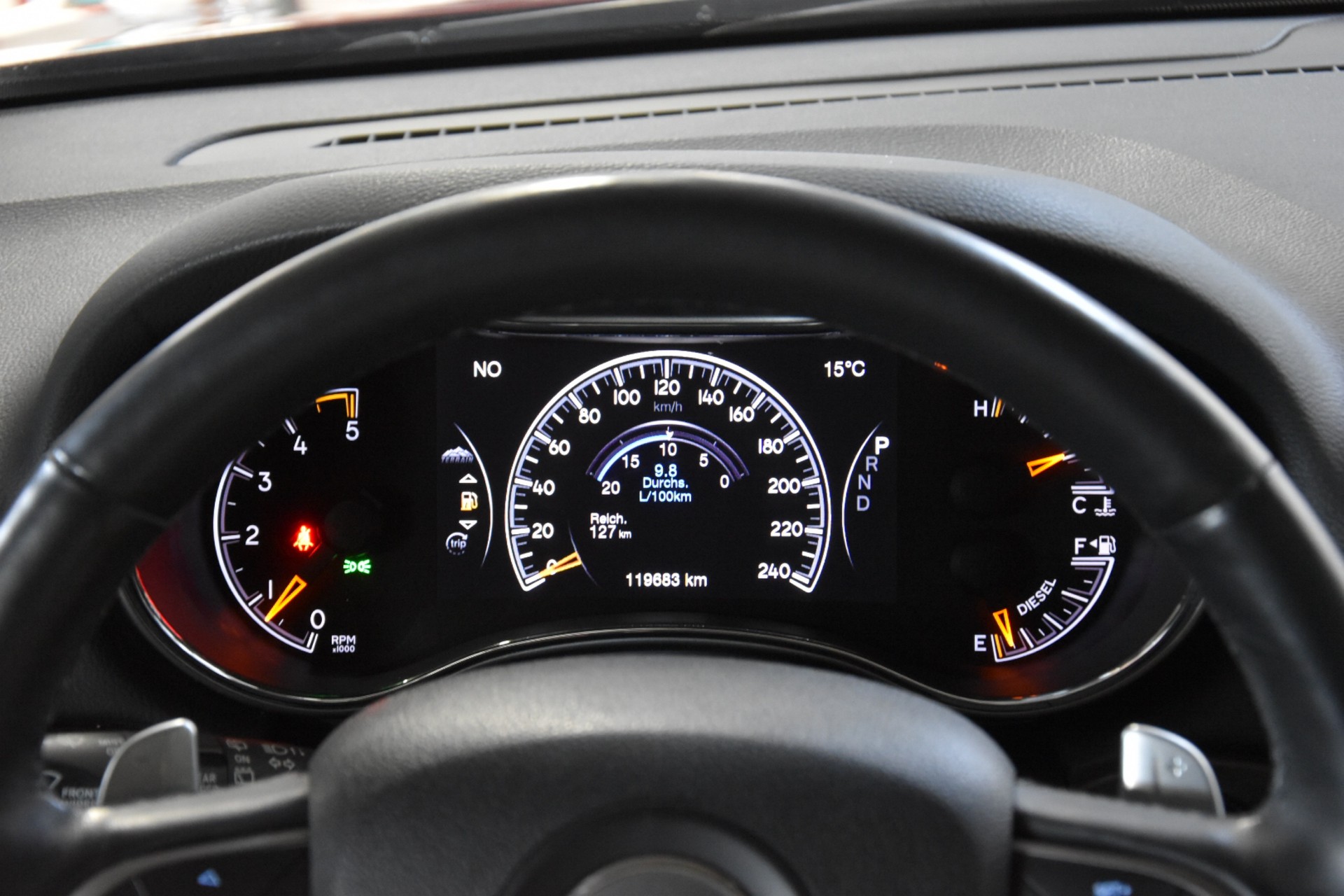 JEEP Grand Cherokee 3.0 CRD Limited Automatic-image-9