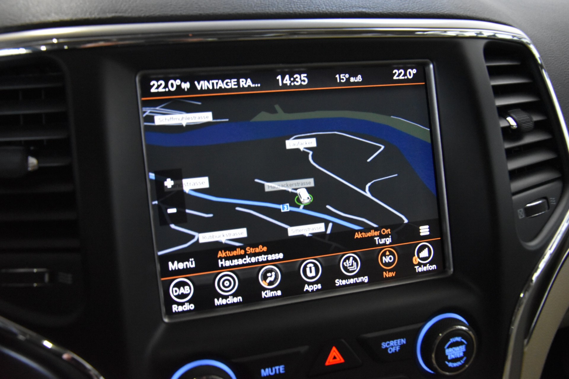 JEEP Grand Cherokee 3.0 CRD Limited Automatic-image-14