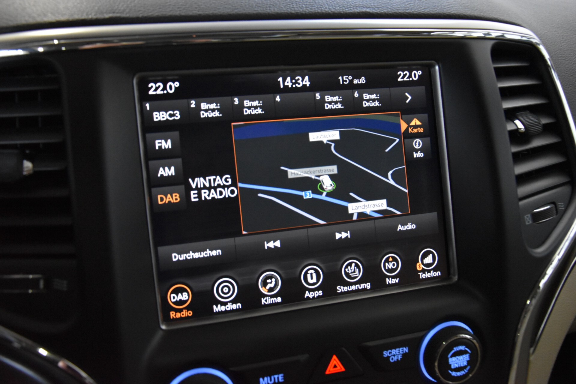 JEEP Grand Cherokee 3.0 CRD Limited Automatic-image-12