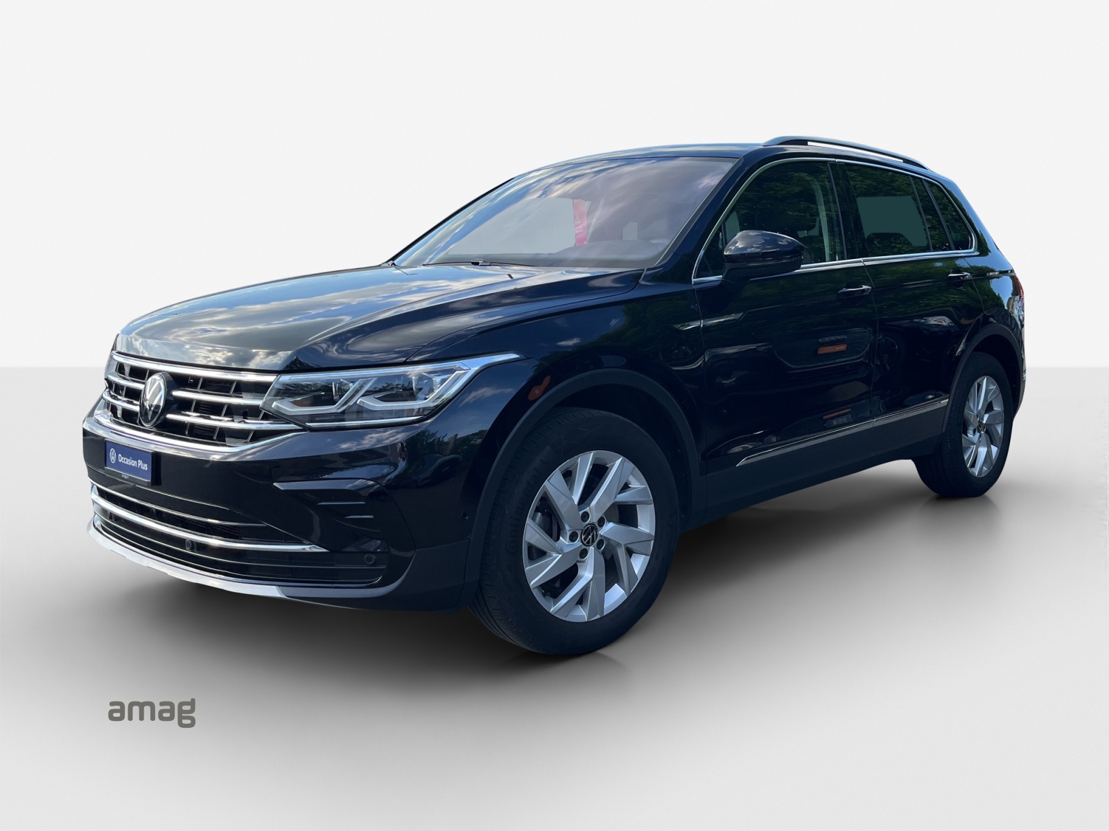 VW Tiguan 2.0 TDI SCR Elegance 4Motion DSG-image-0