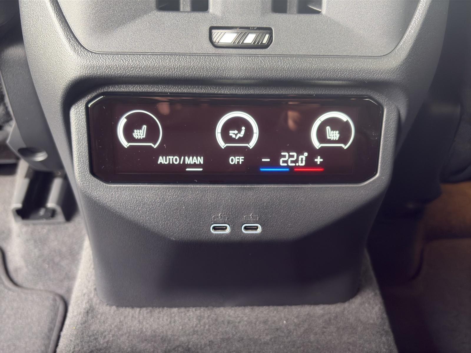 BMW X3 30e xDrive-image-14