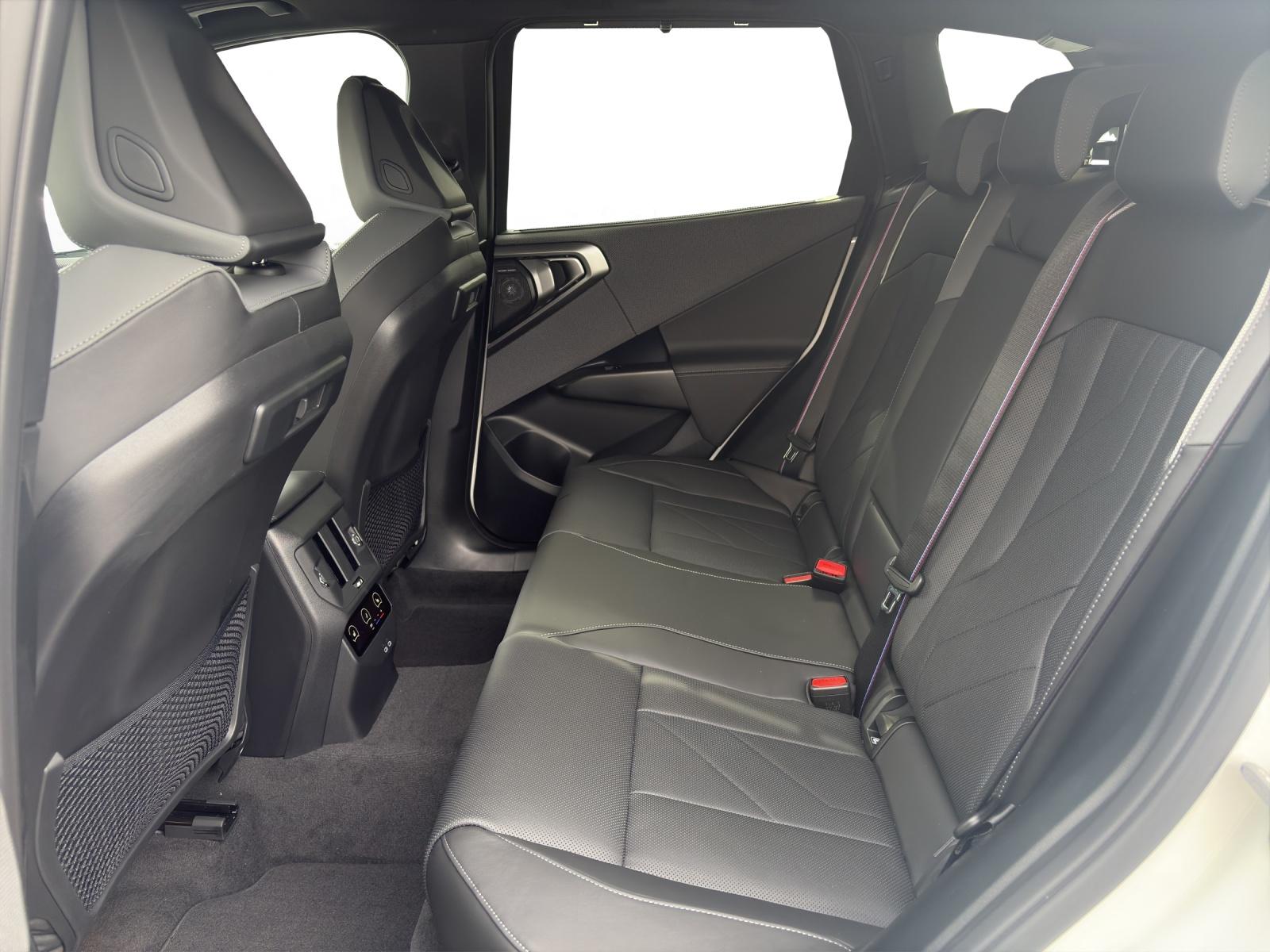BMW X3 30e xDrive-image-13
