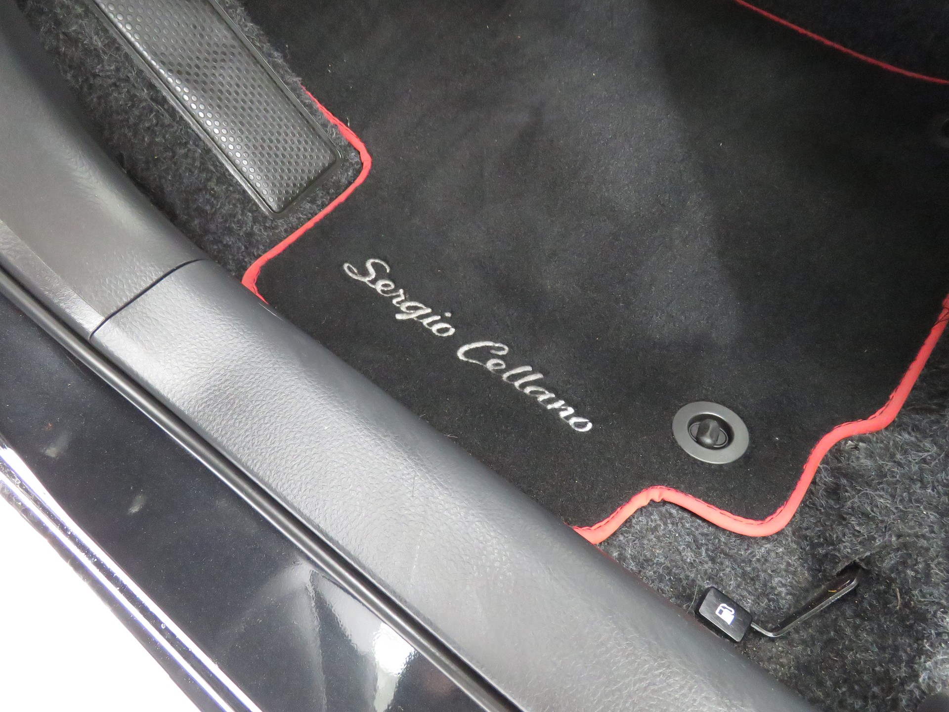 SUZUKI Swift 1.6i 16V Sport Sergio Cellano-image-8