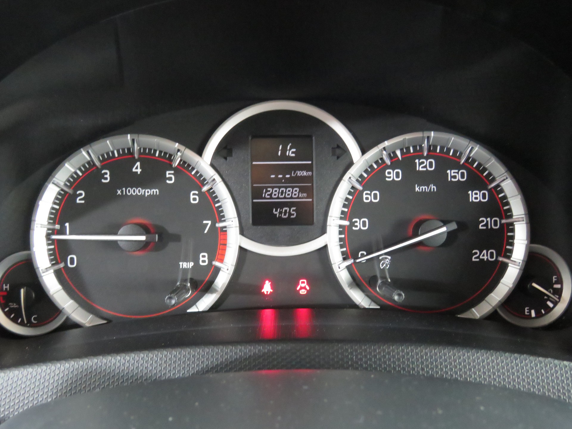 SUZUKI Swift 1.6i 16V Sport Sergio Cellano-image-18