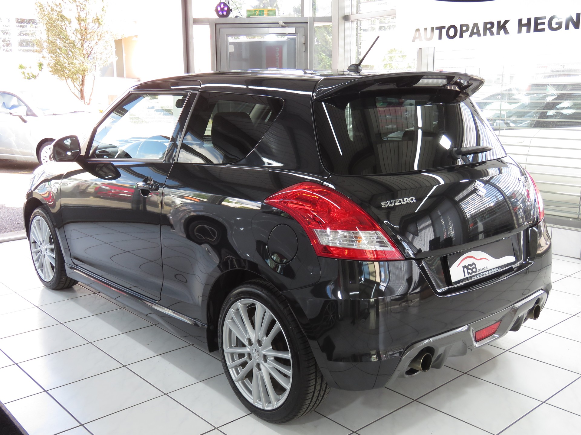 SUZUKI Swift 1.6i 16V Sport Sergio Cellano-image-5