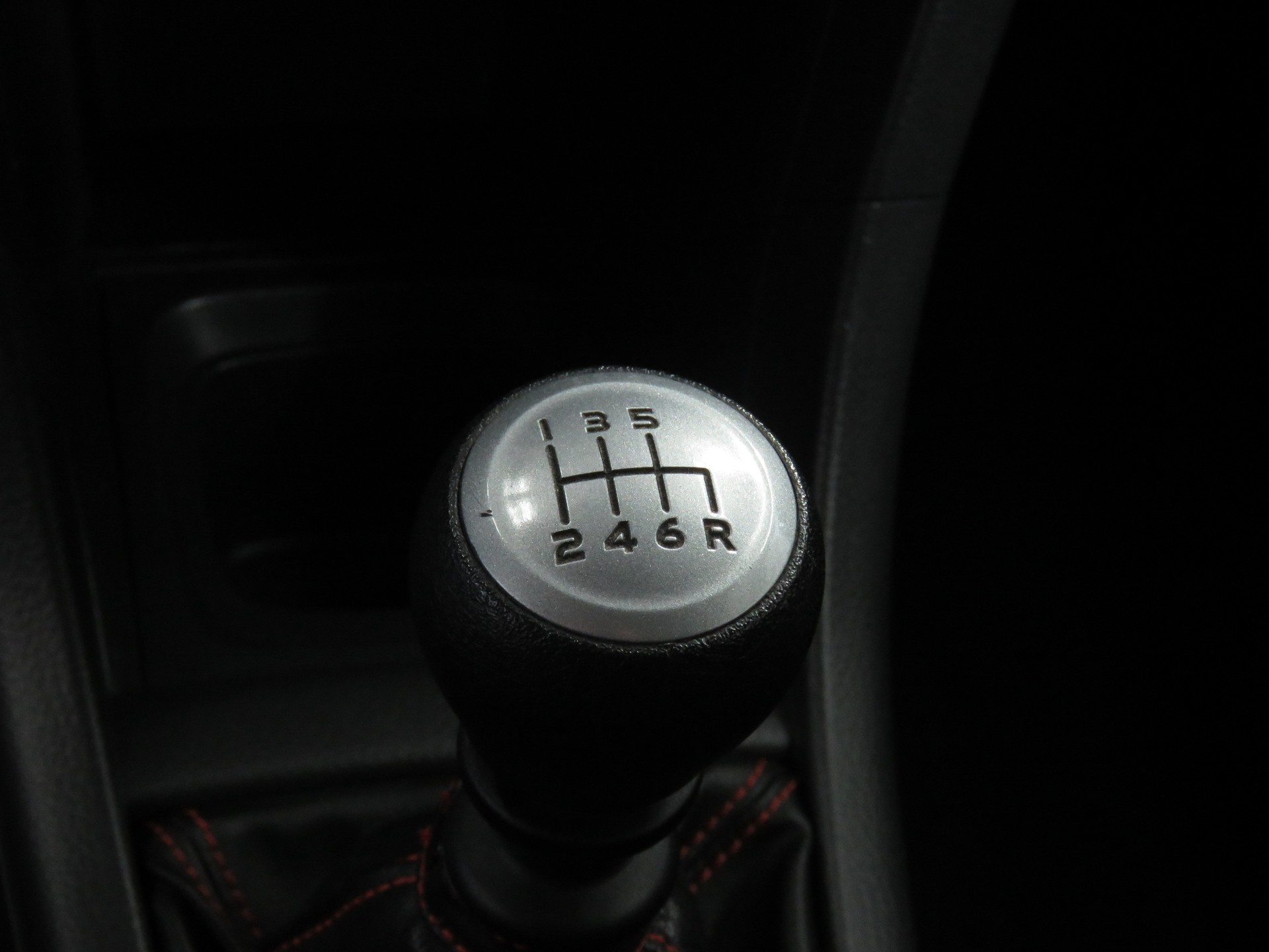 SUZUKI Swift 1.6i 16V Sport Sergio Cellano-image-14
