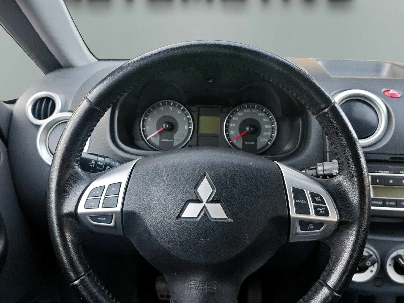 MITSUBISHI Colt 1.3 16V Jubilé35 ClearTec-image-10