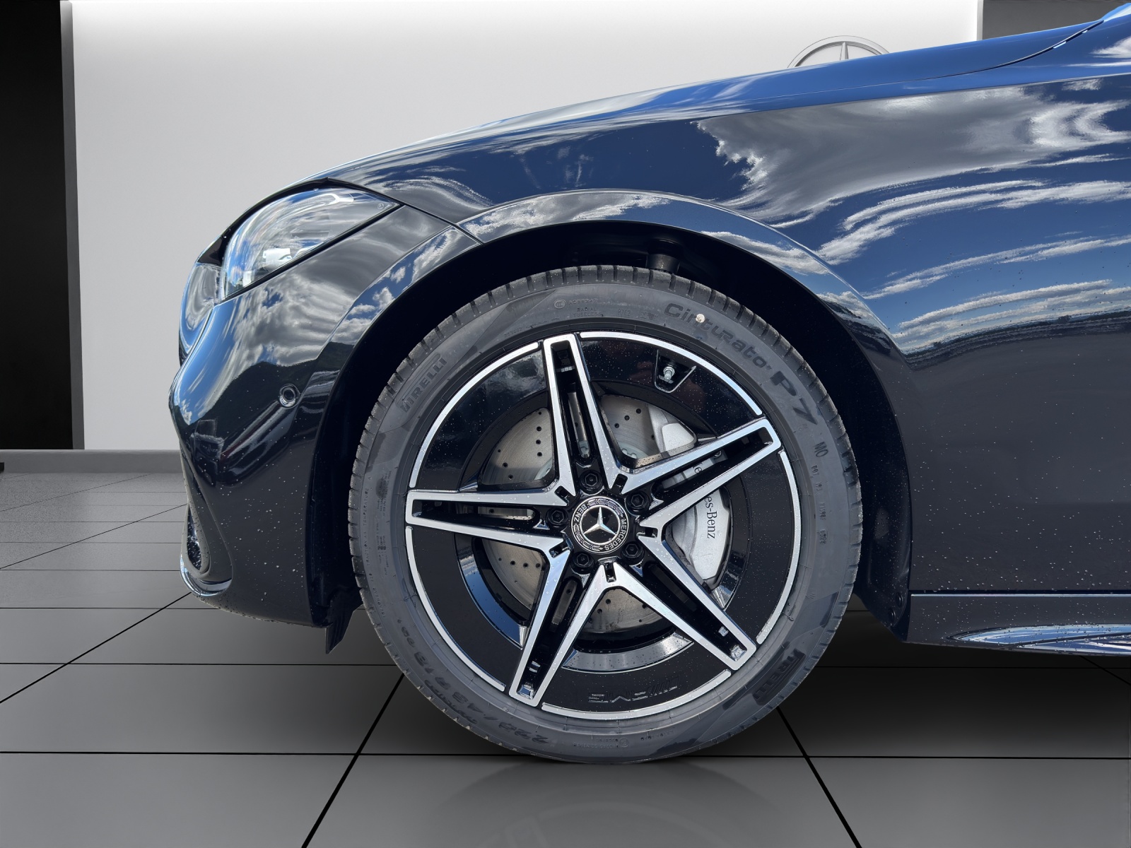 MERCEDES-BENZ C 220 d T 4 Matic Swiss Star-image-6