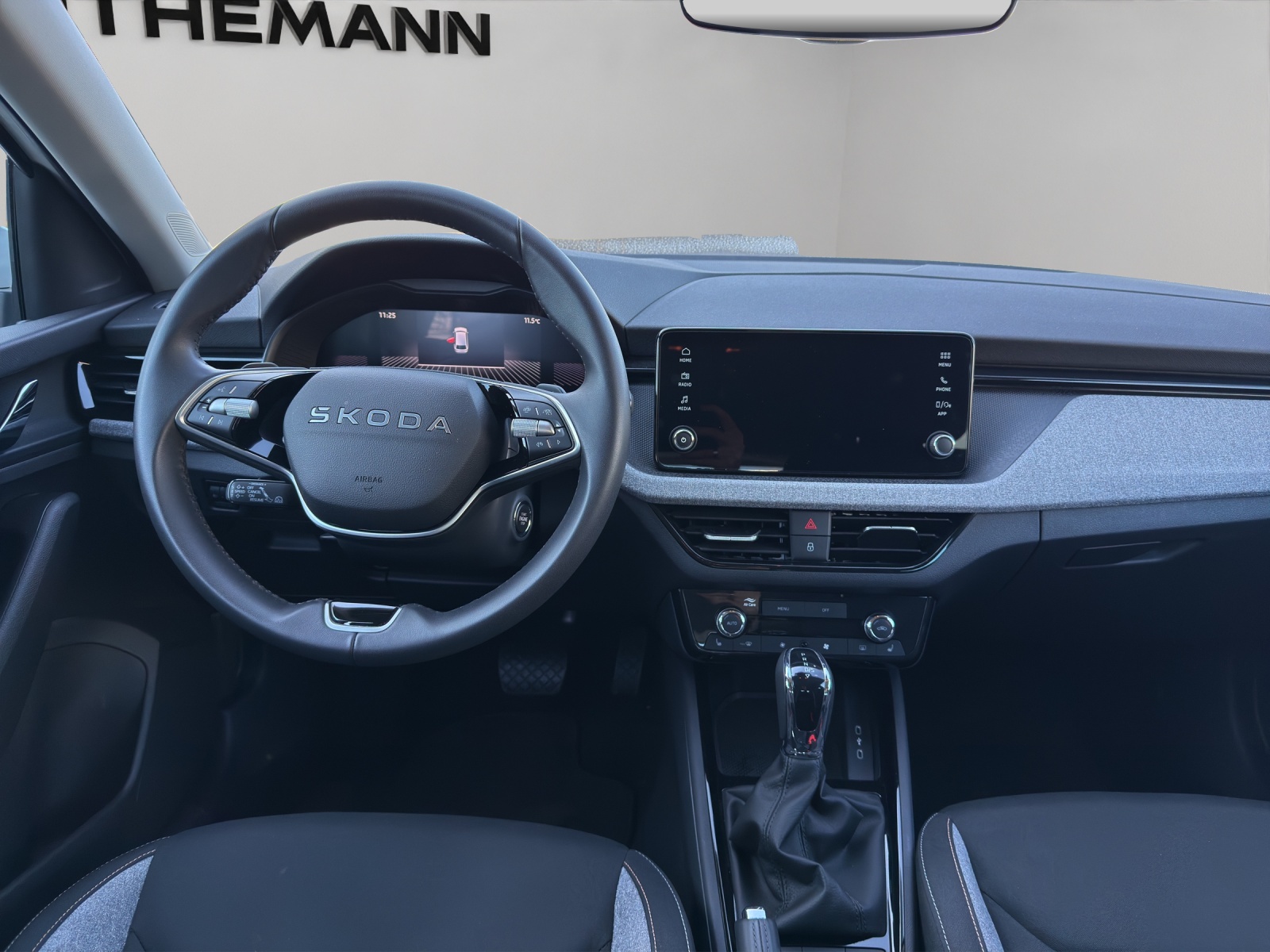 SKODA Scala 1.0 TSI Selection DSG-image-9