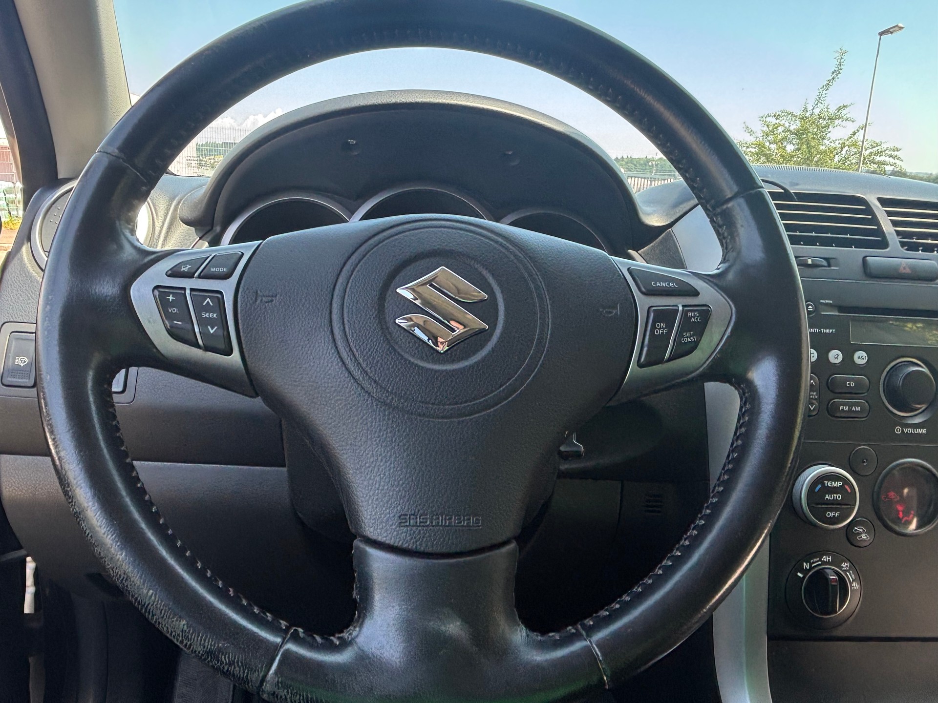 SUZUKI Grand Vitara 2.4 16V GL Top Automatic-image-7