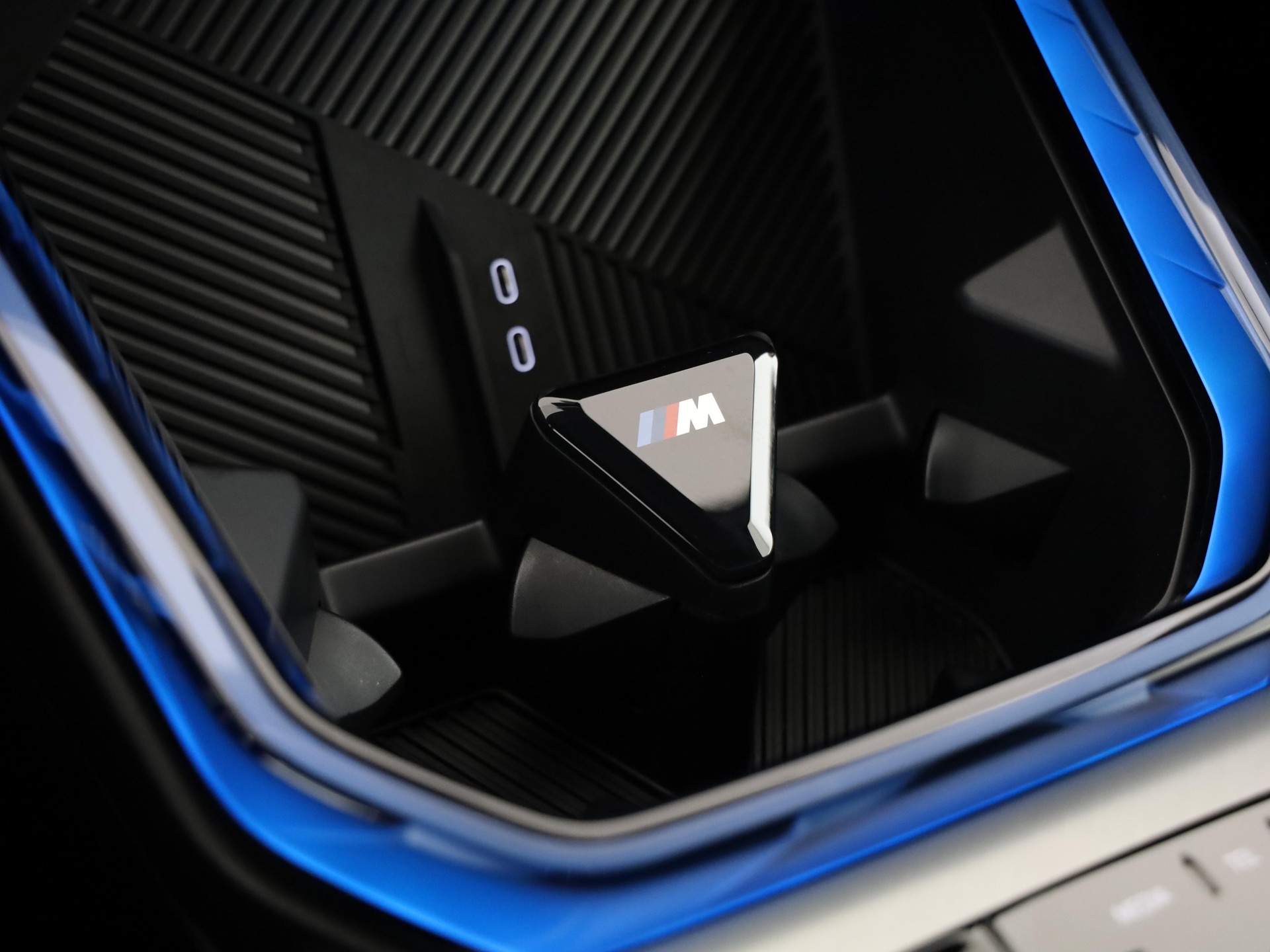 BMW X3 M50i-image-21