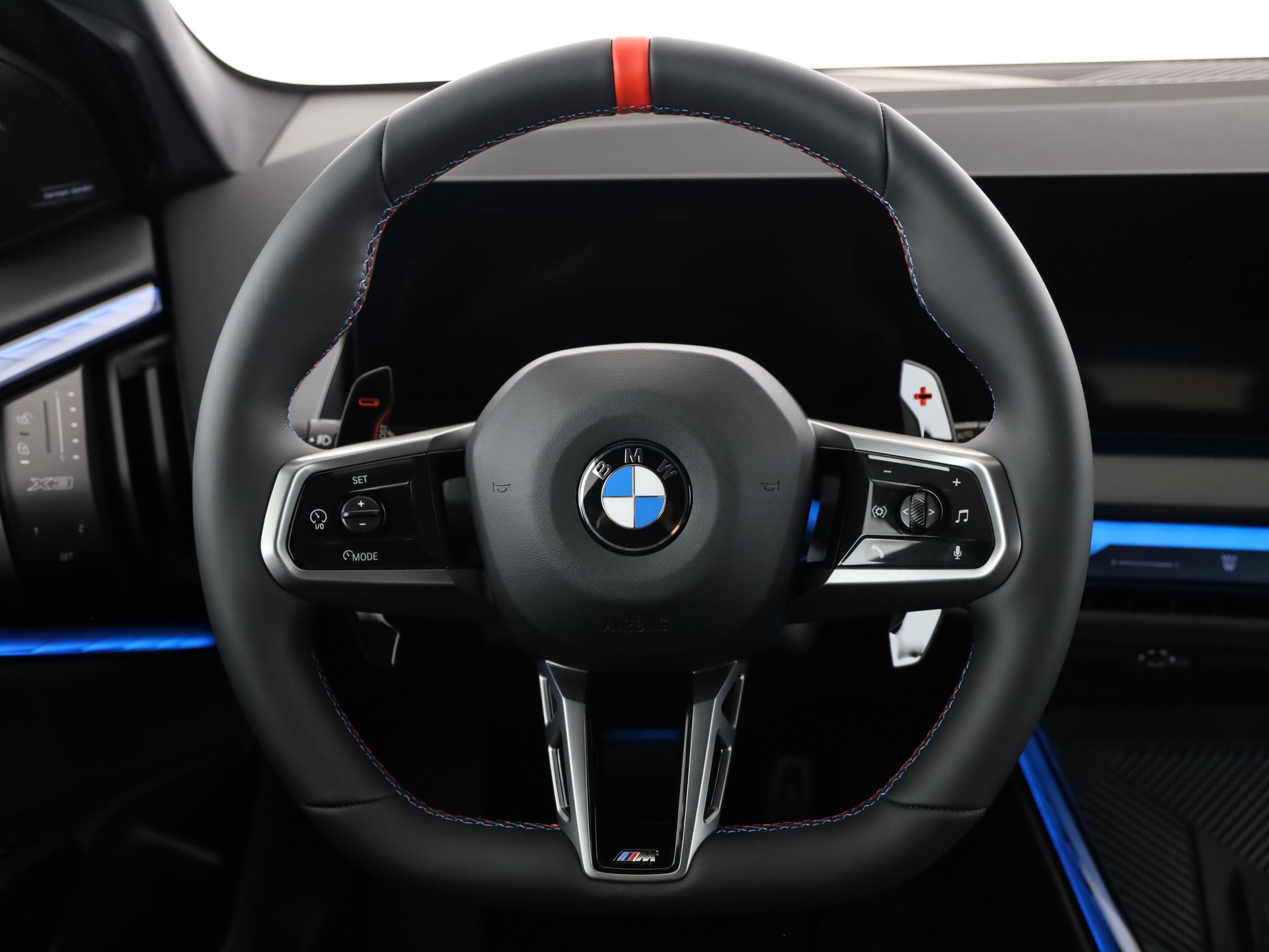 BMW X3 M50i-image-18