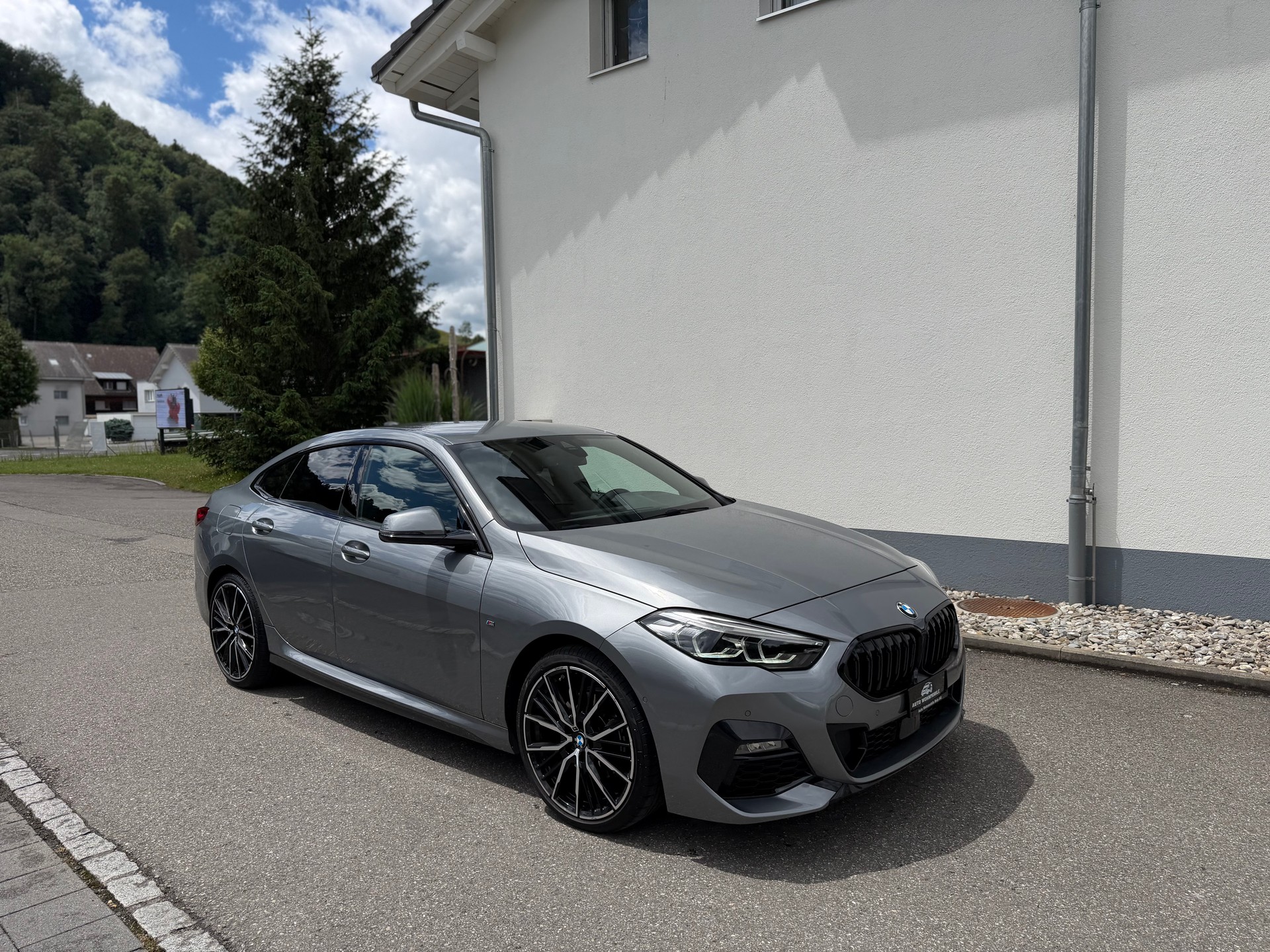 BMW 218i Gran Coupé M Sport Steptronic-showroom-element-2