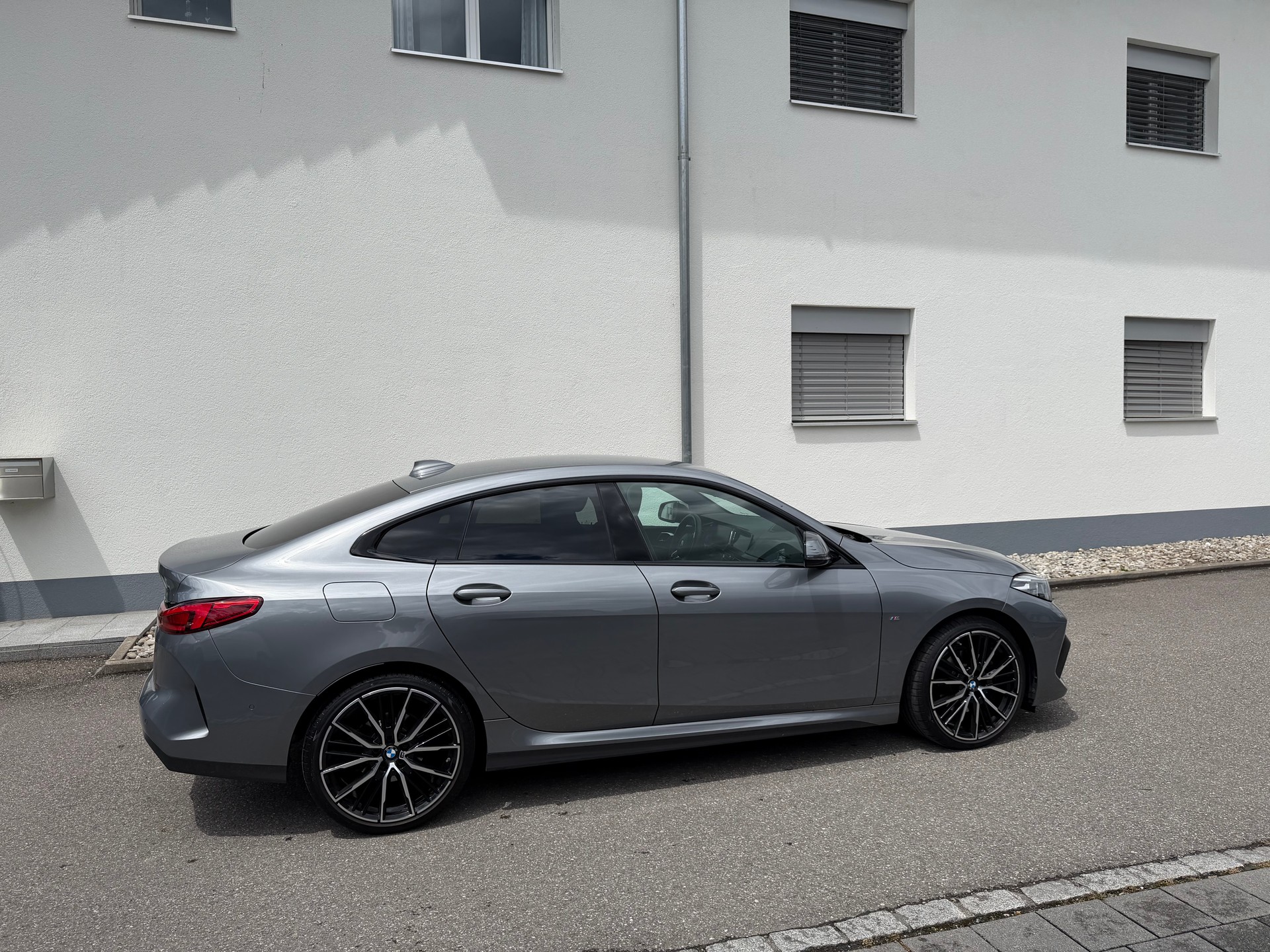 BMW 218i Gran Coupé M Sport Steptronic-image-4