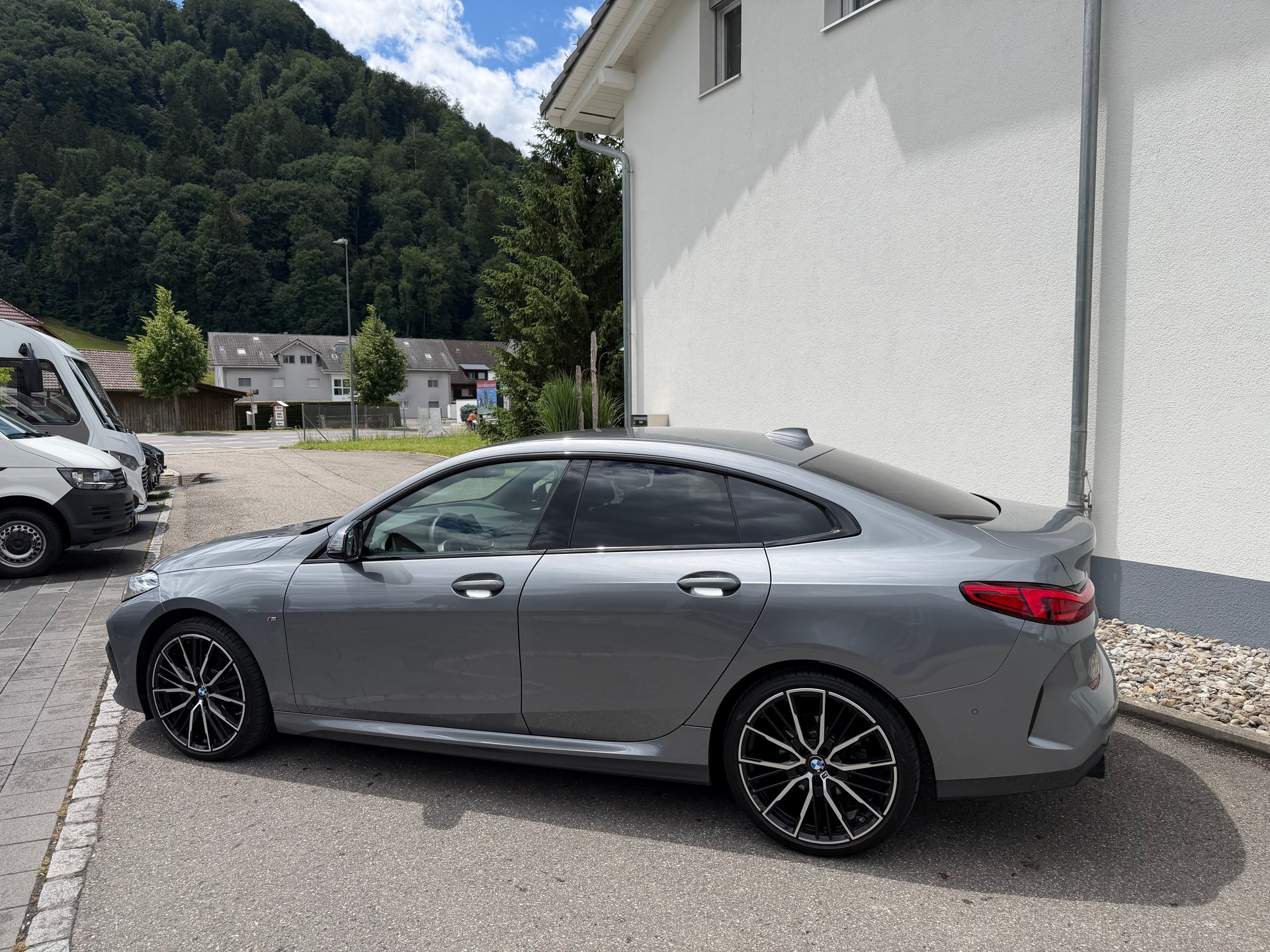 BMW 218i Gran Coupé M Sport Steptronic-image-12