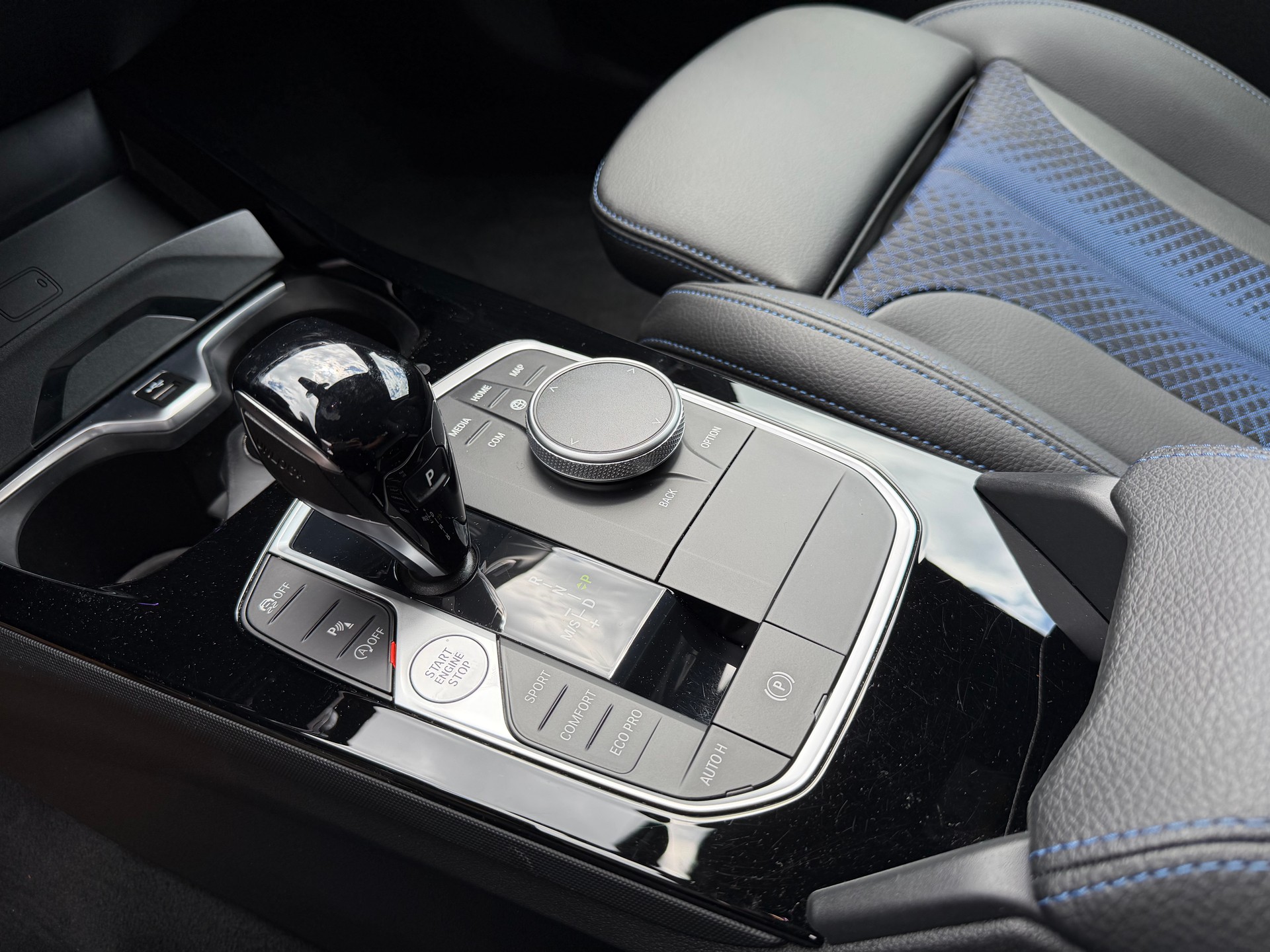 BMW 218i Gran Coupé M Sport Steptronic-image-27