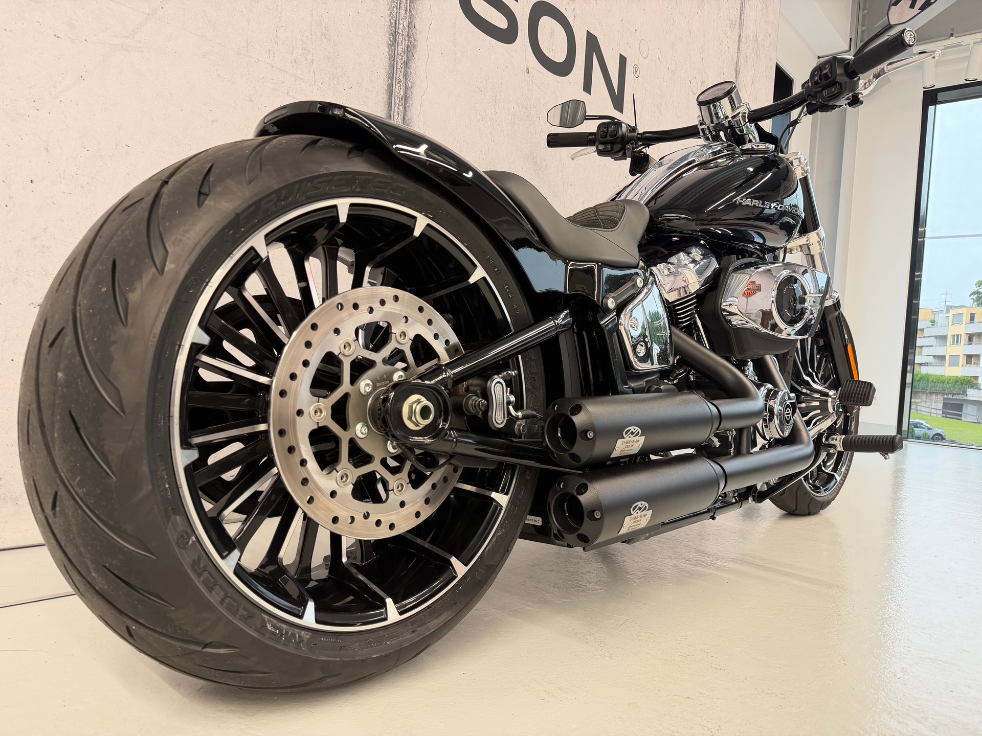 HARLEY-DAVIDSON FXBR Breakout 117-image-6