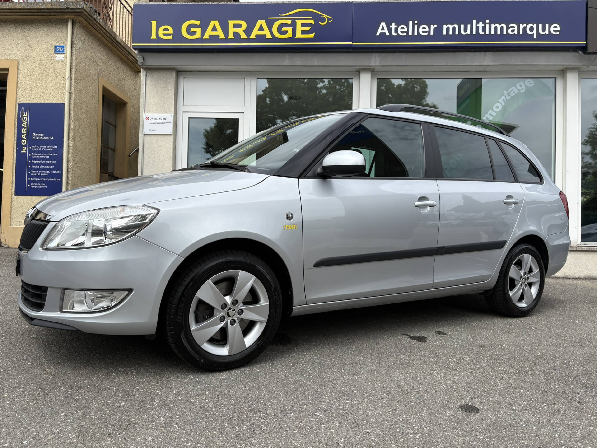 SKODA Fabia Combi 1.2 TSI 105 Ambition Plus-image-1