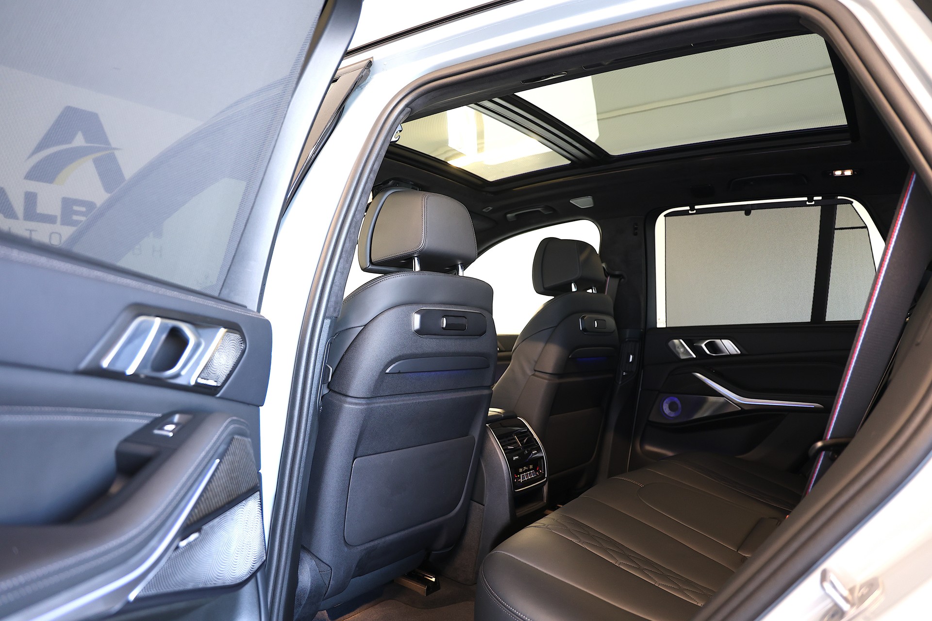 BMW X5 xDrive 48V 40d M Sport Pro *VOLLAUSSTATTUNG* *CH-FZ* *B&W Sound* *Carbon* Steptronic-image-18