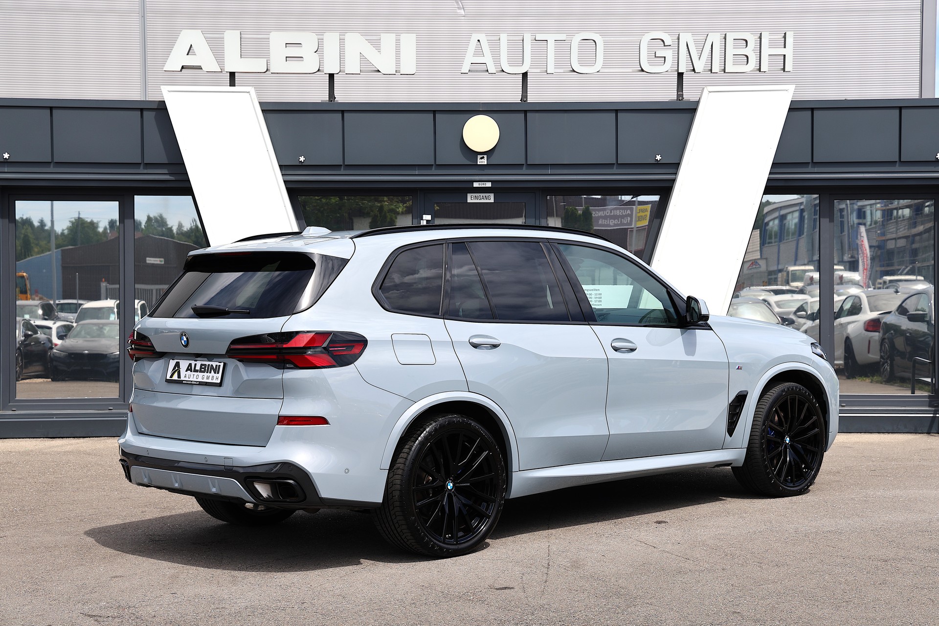 BMW X5 xDrive 48V 40d M Sport Pro *VOLLAUSSTATTUNG* *CH-FZ* *B&W Sound* *Carbon* Steptronic-image-3