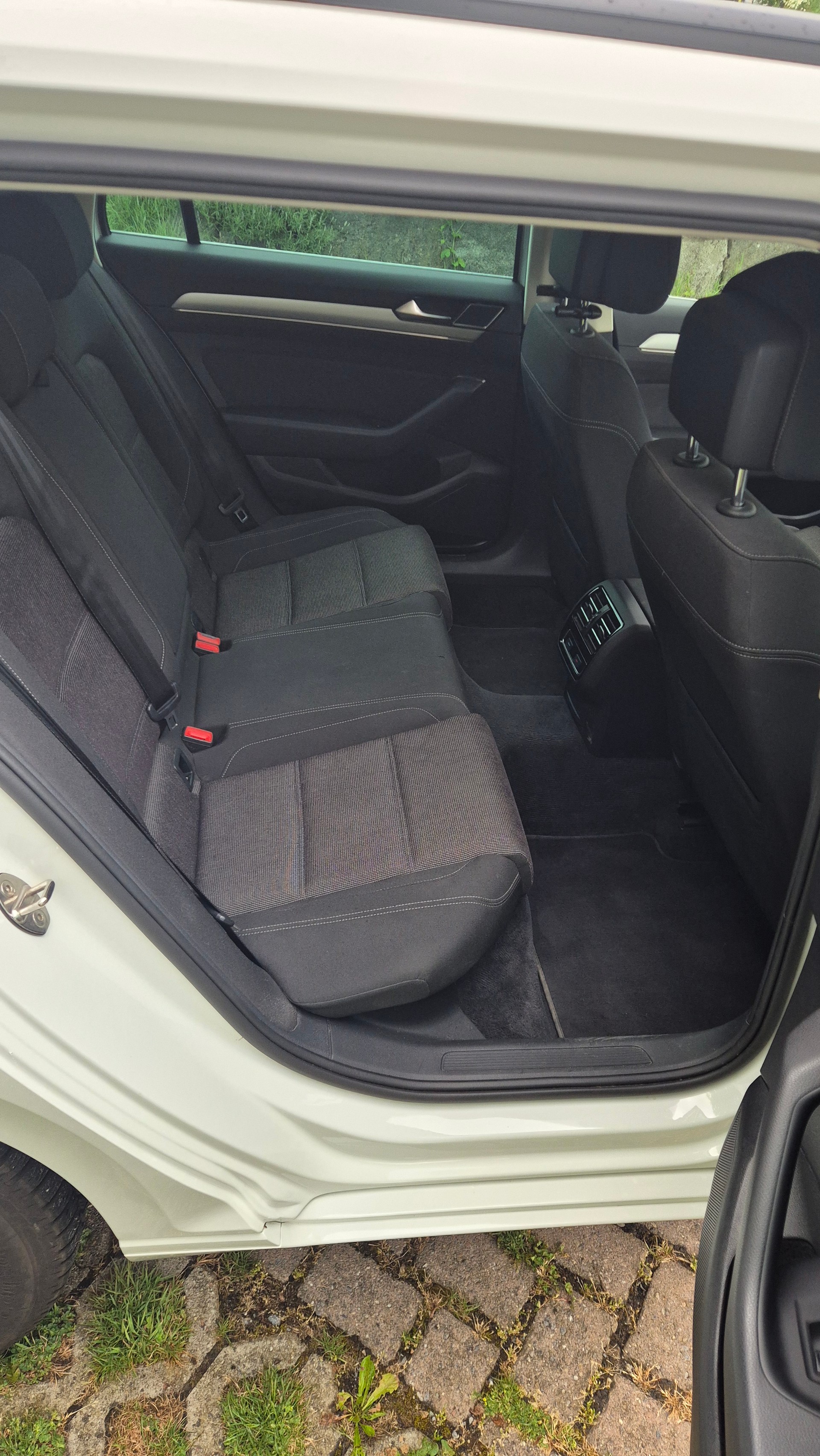VW 2.0 TDI 150 Comfortline DSG-image-3