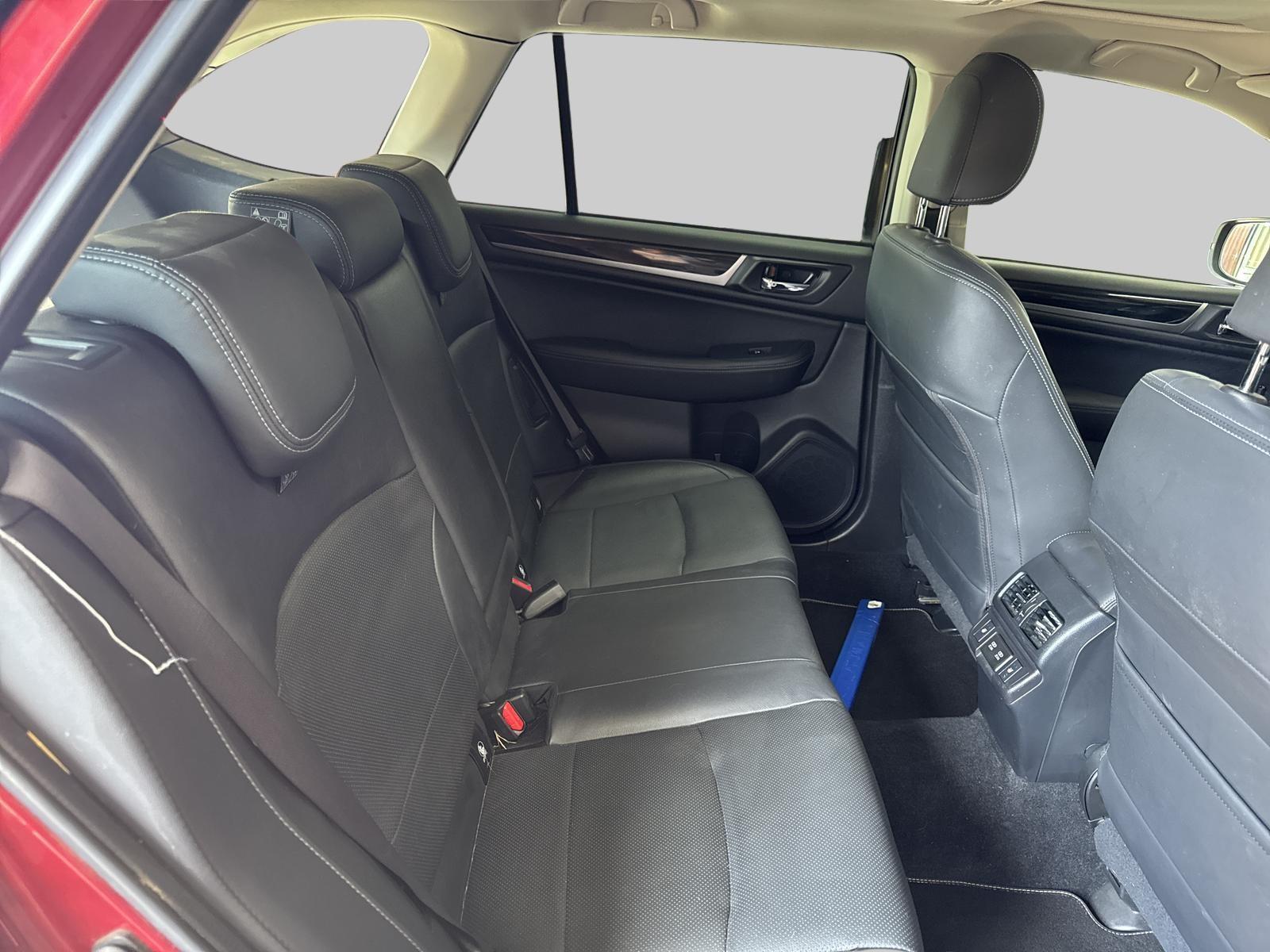 SUBARU Outback 2.5i Luxury AWD Lineartronic-image-11