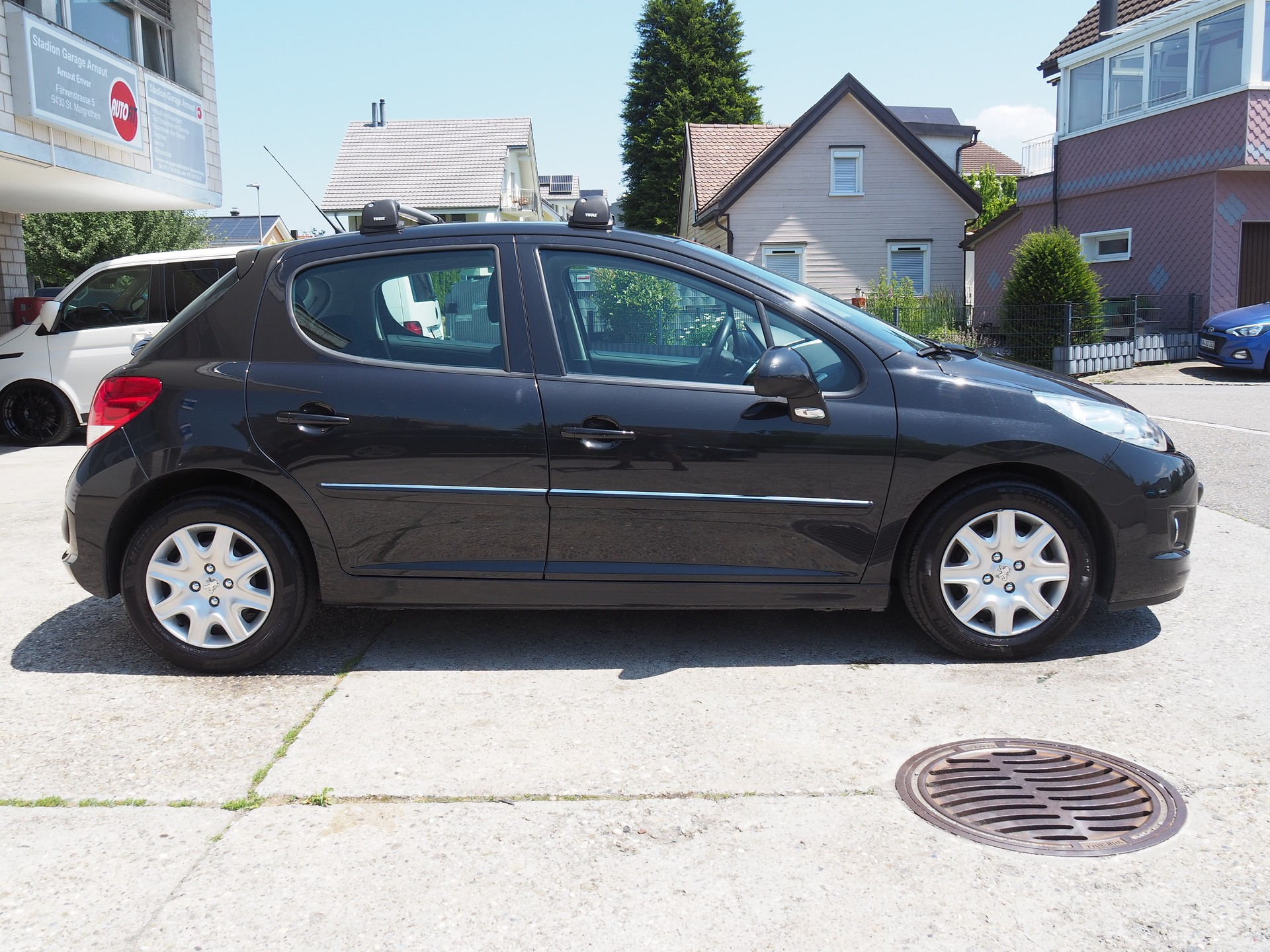 PEUGEOT 207 1.4 16V Active-image-5